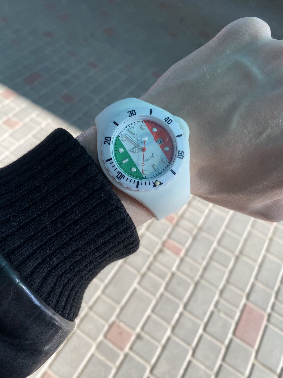 Japanese Brand ToyWatch Jelly Archive Italy Flag Watch Retro Futuristic Y2K Size ONE SIZE - 4 Thumbnail