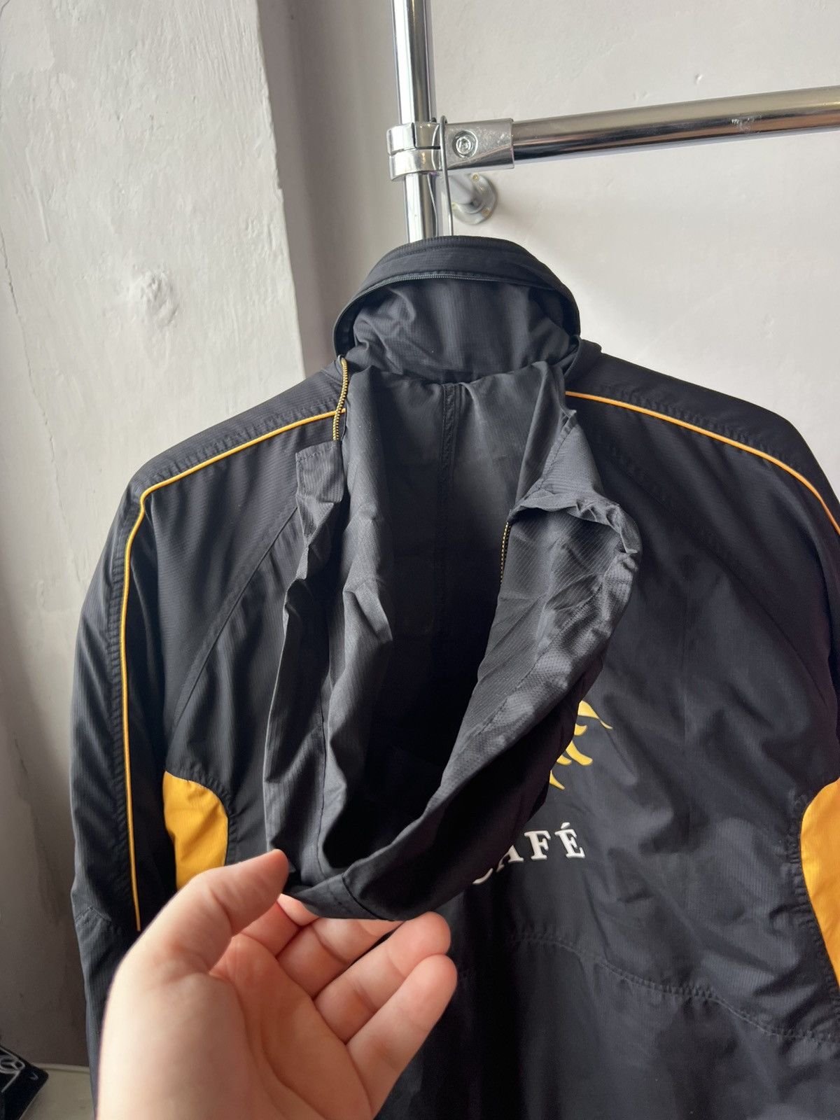 Puma 90’S BSV BAD BLEIBERG AUSTRIA VINTAGE FOOTBALL JACKET COAT Size US M / EU 48-50 / 2 - 22 Thumbnail