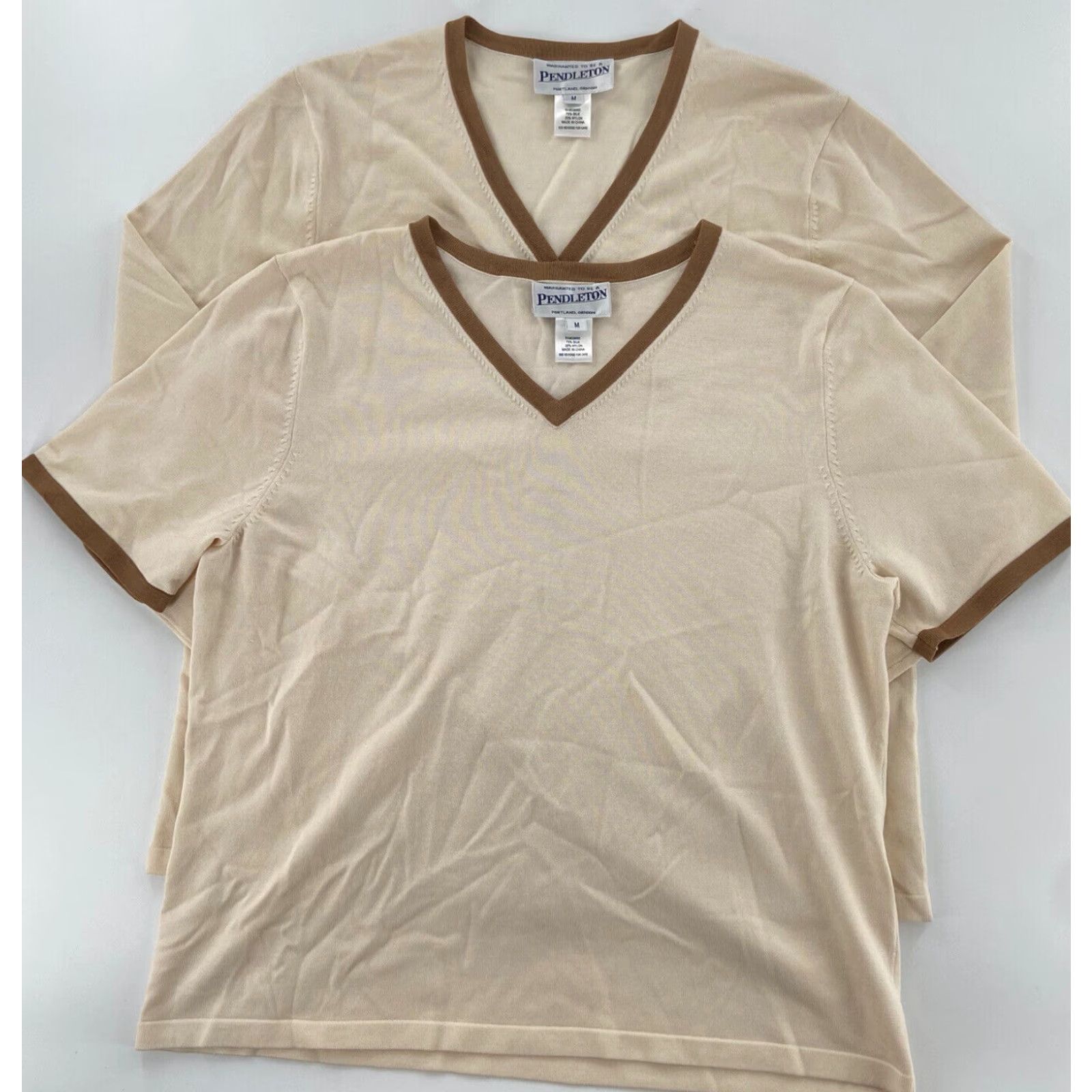 Pendleton Pendleton Womens Sweater Shirt Set M Cream Ivory Beige Silk Blend Cardigan 2pc Vintage-None Casual Chic Men/Women? Actually no. End: Womens. Size M / US 6-8 / IT 42-44 - 2 Thumbnail