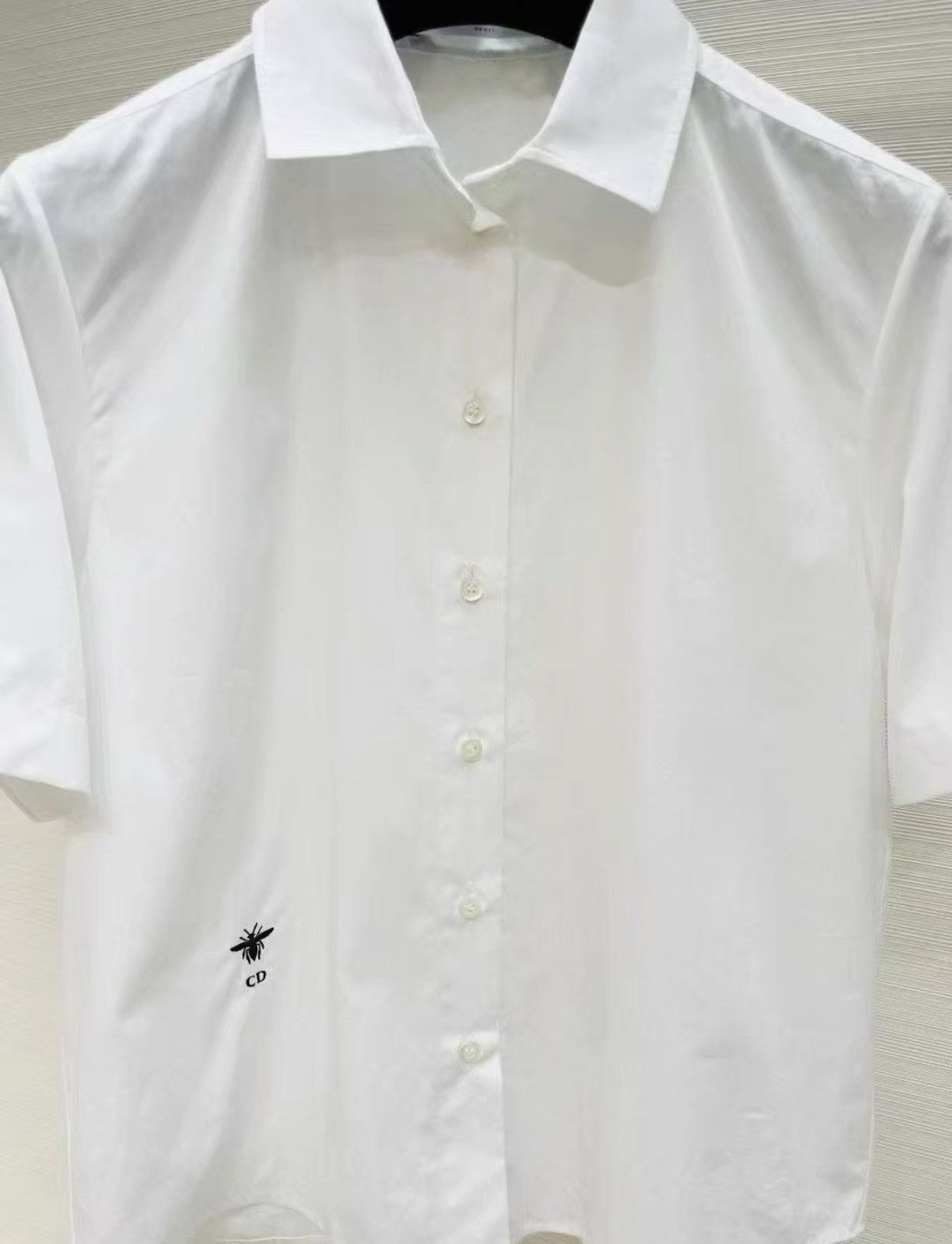 Dior Dior Short Sleeve Shirt with Bee Embroidery Loose fit J33 Size XXS / US 00 / IT 34 - 3 Thumbnail