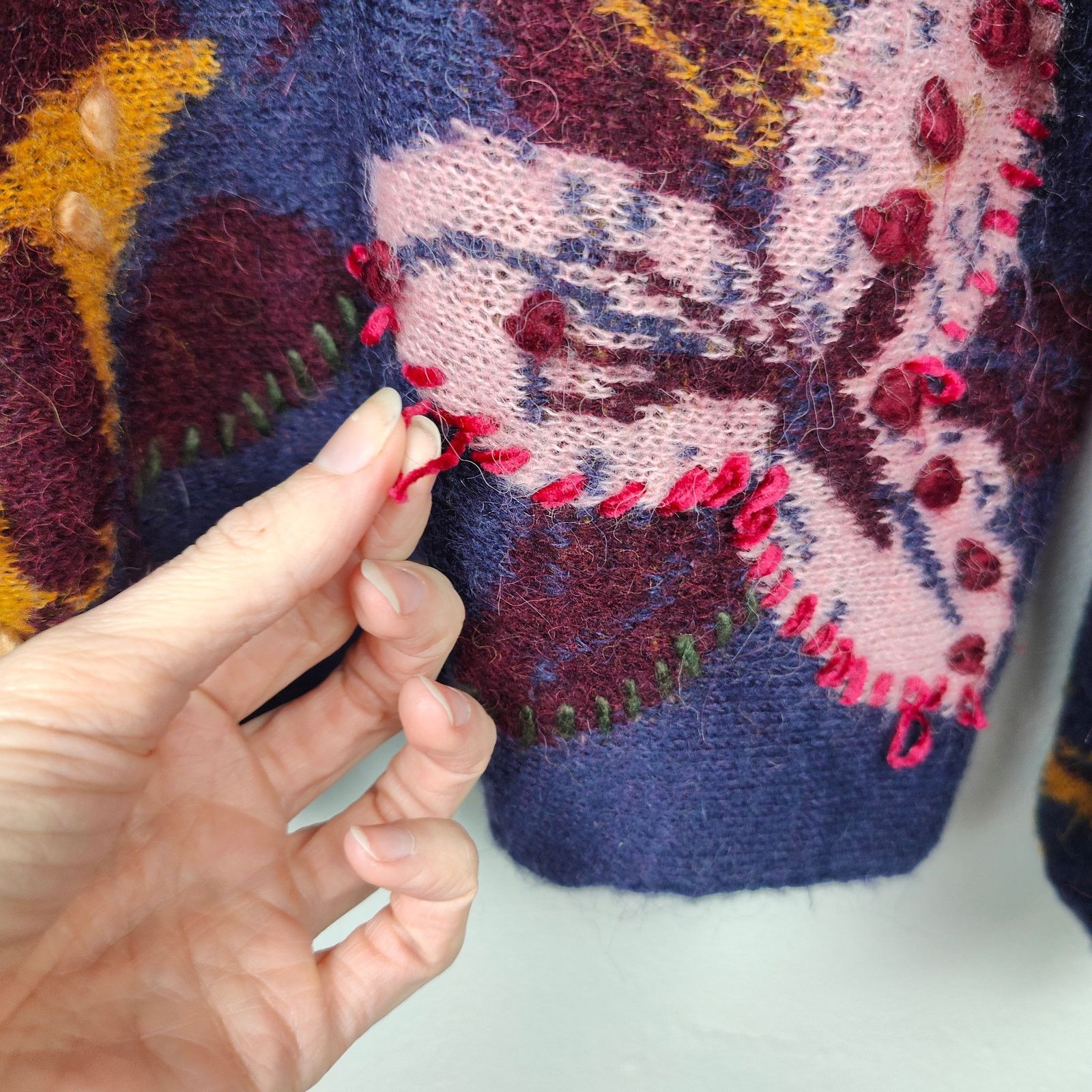 Zara Zara Sweater Womens Medium Floral Embroidered Tapestry Size M / US 6-8 / IT 42-44 - 4 Thumbnail