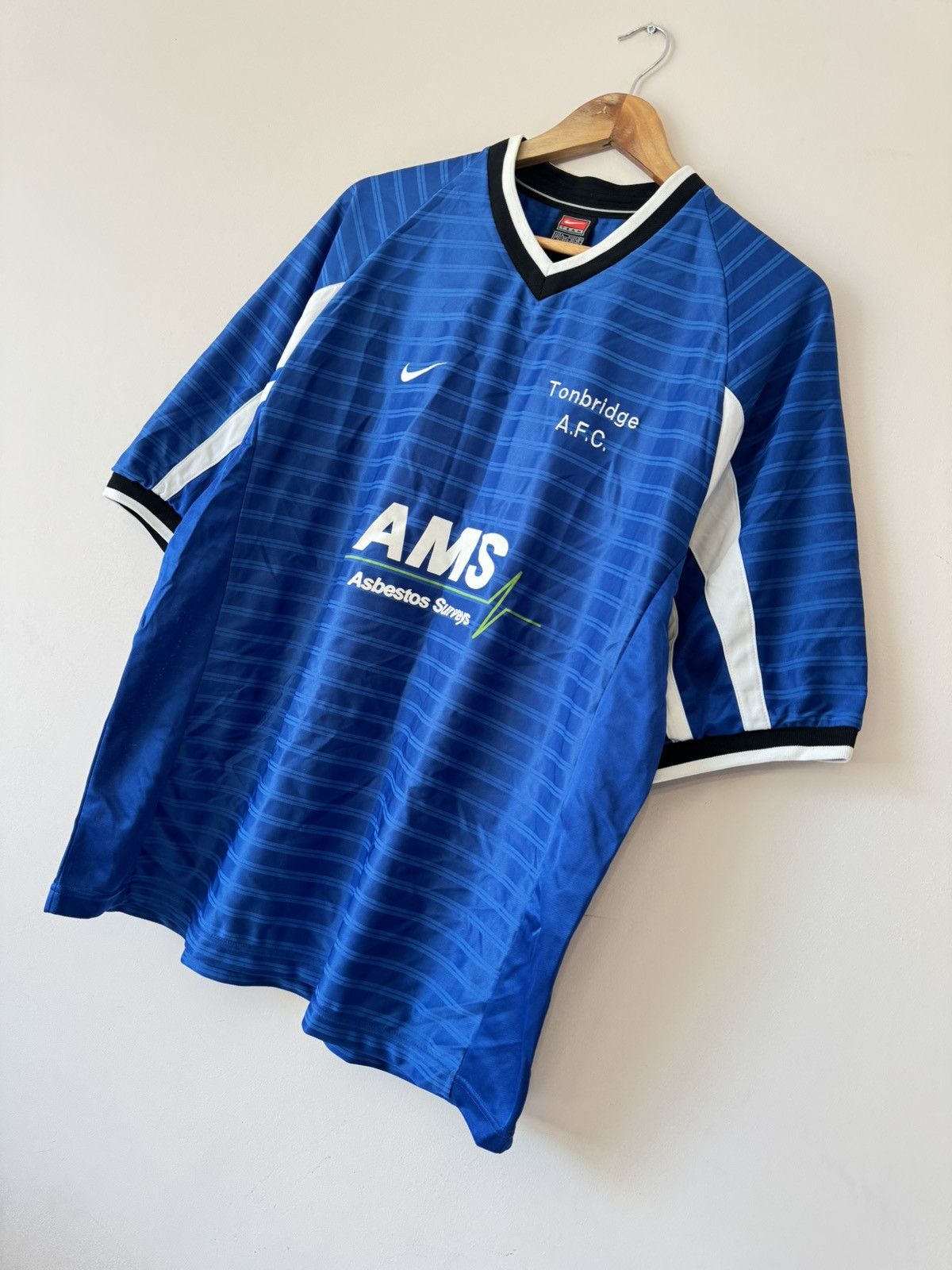 Nike Vintage Tonbridge Angels AFC 00’s Nike Home Soccer Jersey Size US L / EU 52-54 / 3 - 3 Thumbnail