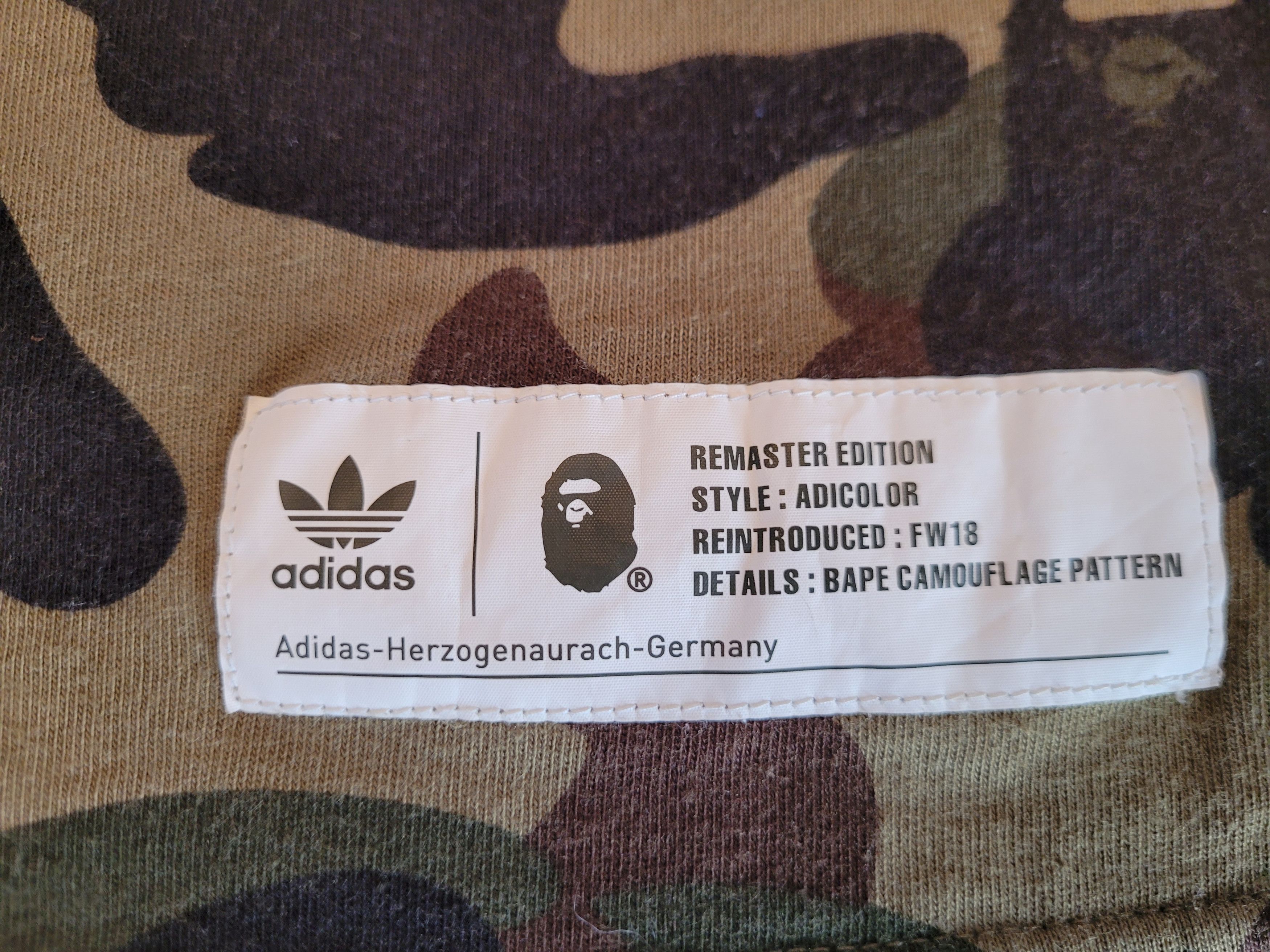 Adidas × Bape BAPE x adidas adicolor Tee Olive Cargo Size US M / EU 48-50 / 2 - 3 Thumbnail