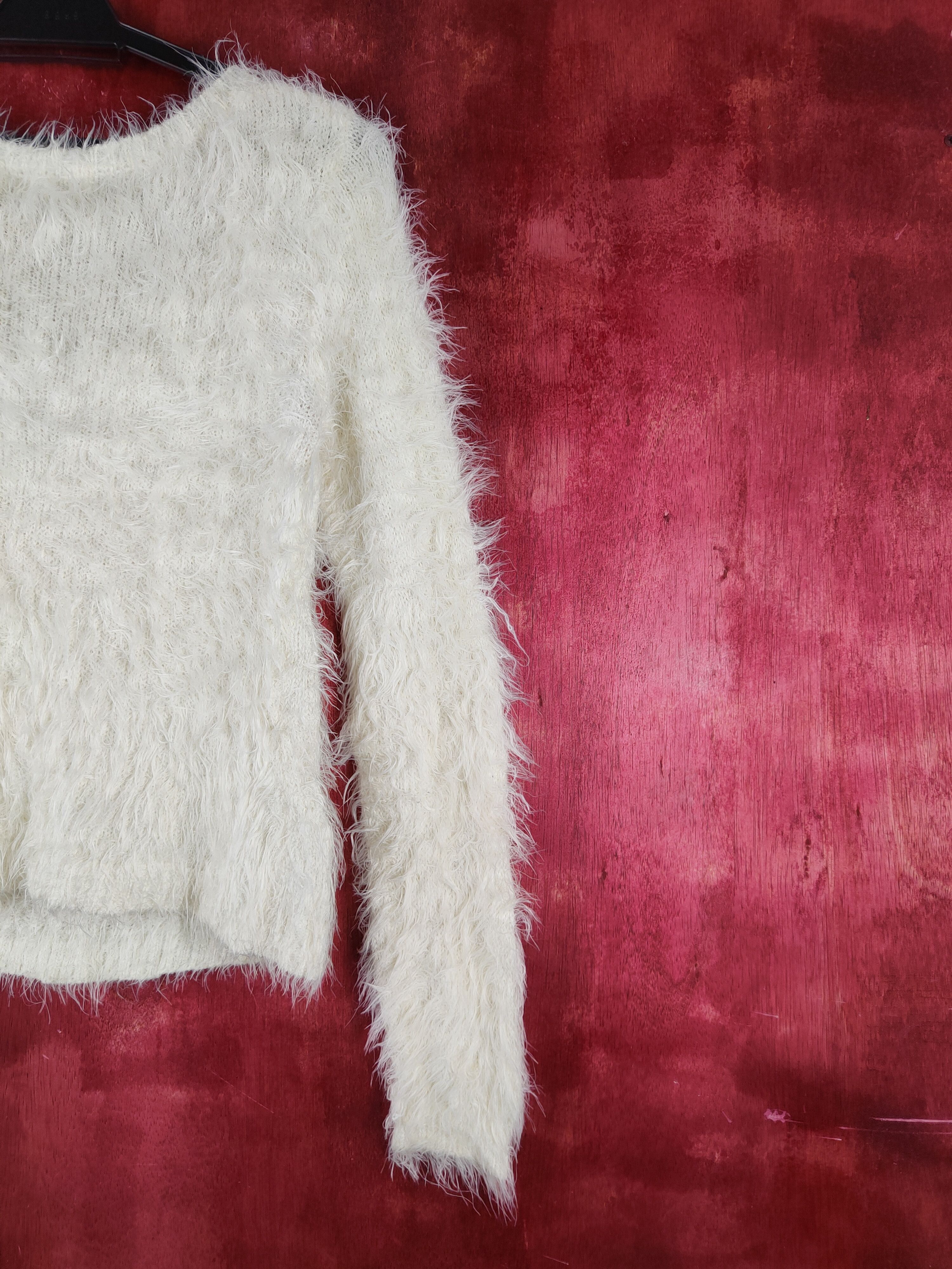 Japanese Brand × Vintage Cool Vintage 💥 Cecil McBee Cream Fur Mohair Knitwear Size M / US 6-8 / IT 42-44 - 9 Thumbnail