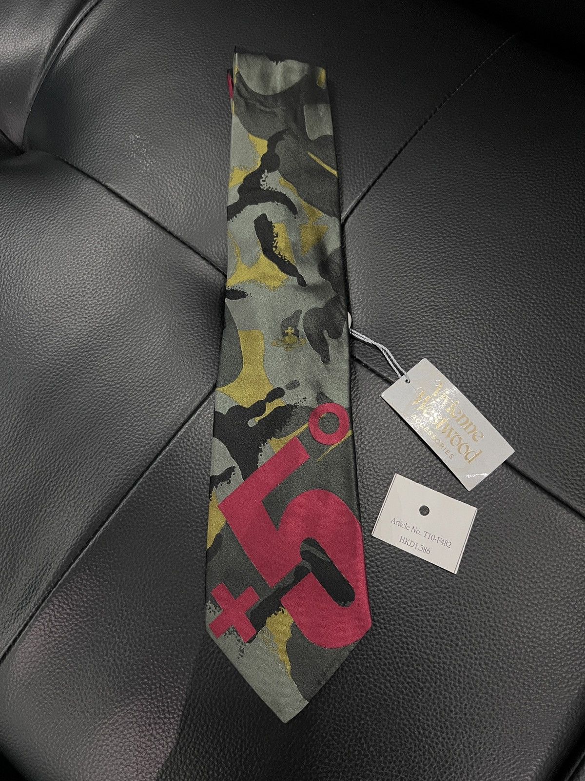 Vivienne Westwood Vivienne Westwood +5 Saturn Camouflage Tie Size ONE SIZE - 1 Thumbnail