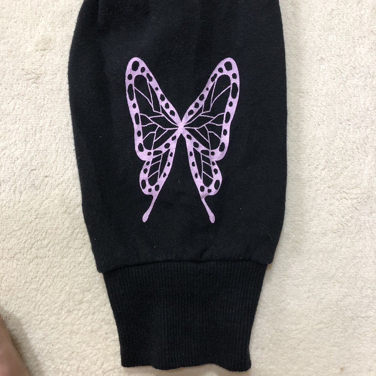 Anime × Japanese Brand SHINOBU DEMON SLAYER Anime Sweatshirt Size US L / EU 52-54 / 3 - 6 Thumbnail