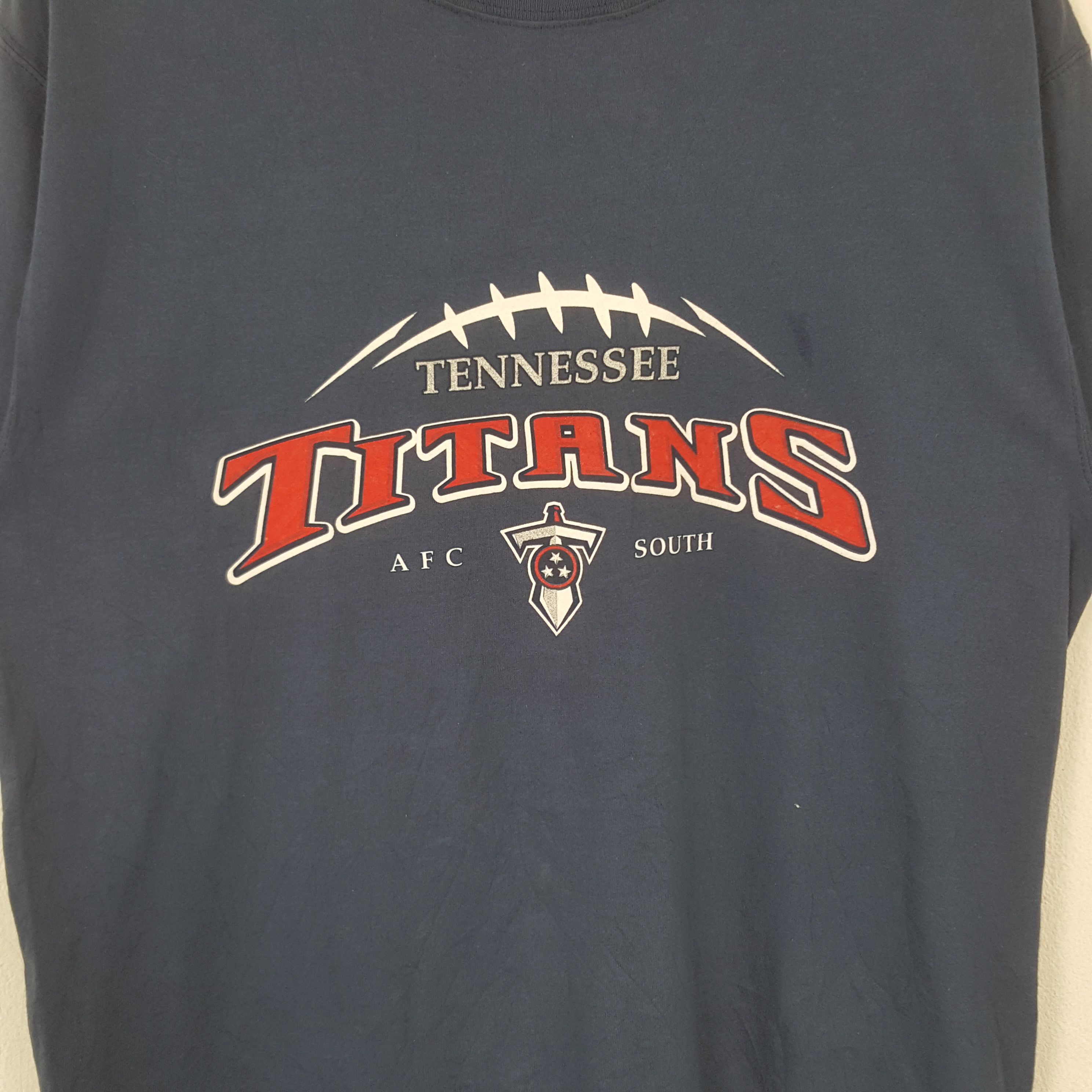 NFL × Vintage Vintage Tennessee Titans American Football Tshirt C285N41 Size US M / EU 48-50 / 2 - 2 Thumbnail