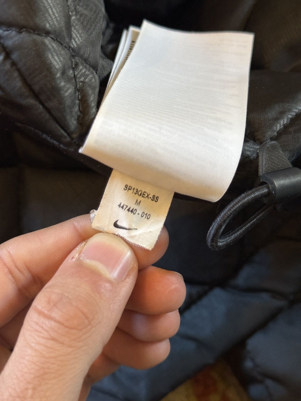 Nike Nike Black Water Resistant Puffer Size US L / EU 52-54 / 3 - 8 Thumbnail