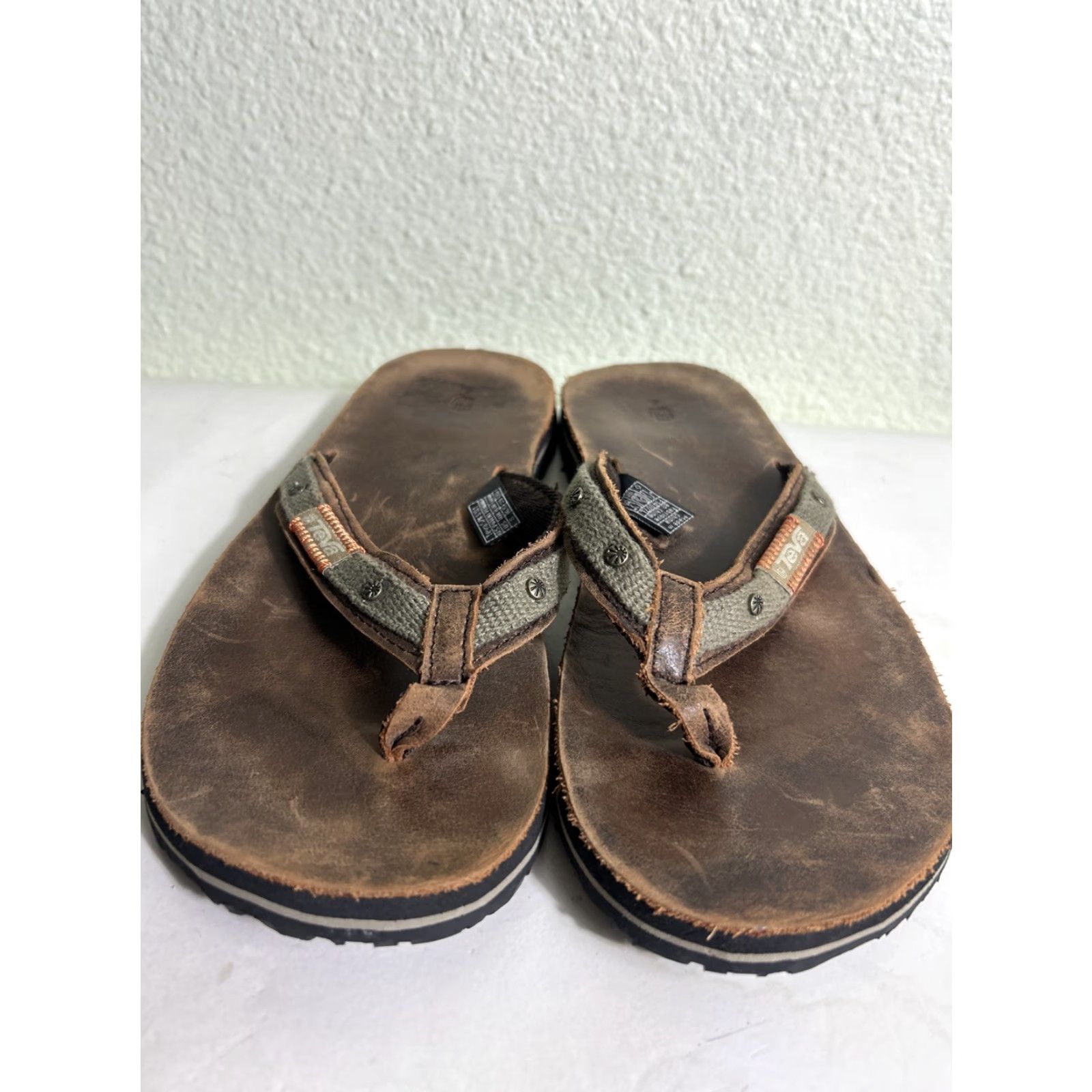 Teva Teva Women's Brown Size 8 Slip On Sandals User: Teva Women's Brown Size 8 Slip-On Sandals Size US 8 / IT 38 - 7 Thumbnail