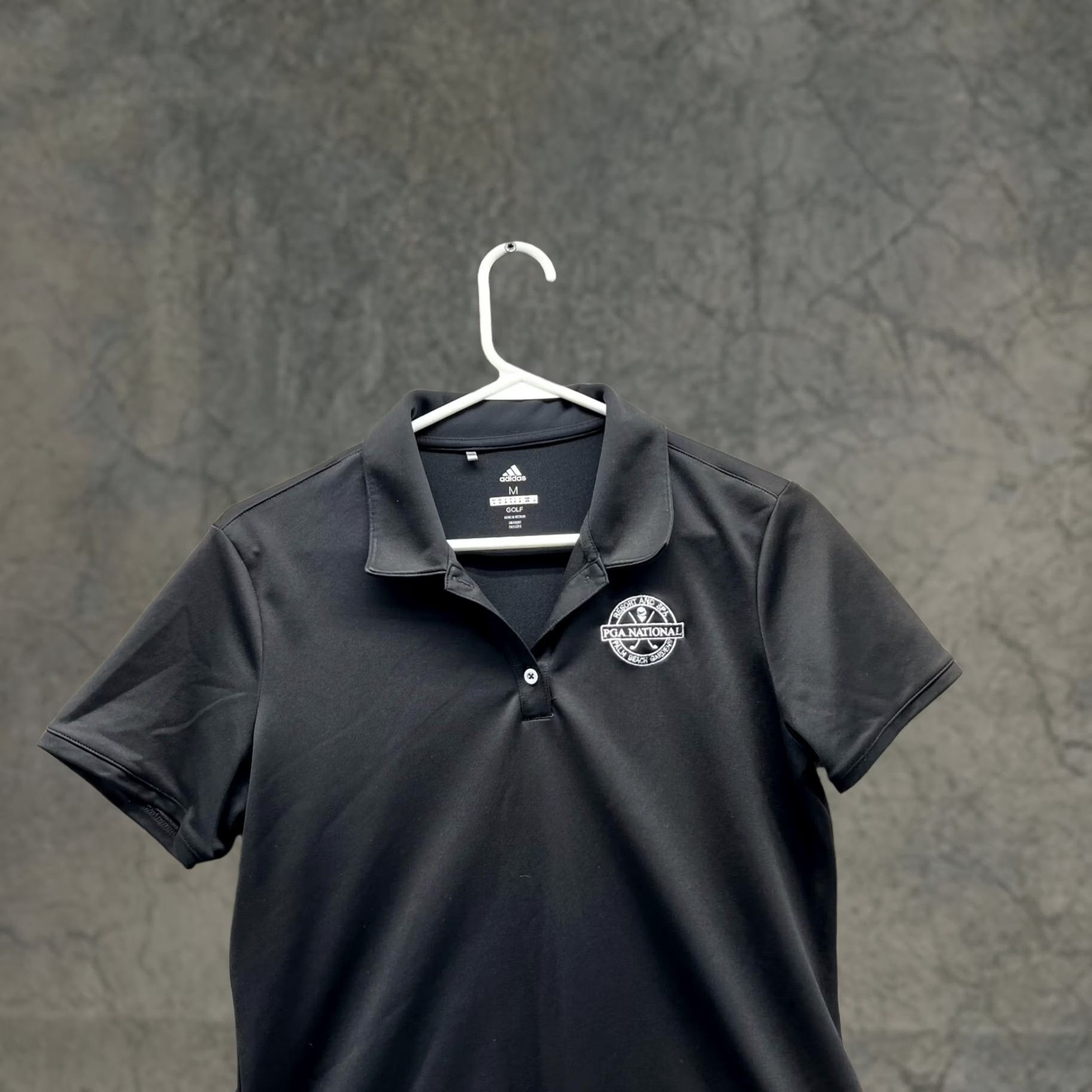 Adidas Adidas Polo Shirt Women Medium Black Solid Short Sleeve Button Collar Polo Shirt Polo Womens M Black Adidas Size M / US 6-8 / IT 42-44 - 1 Thumbnail