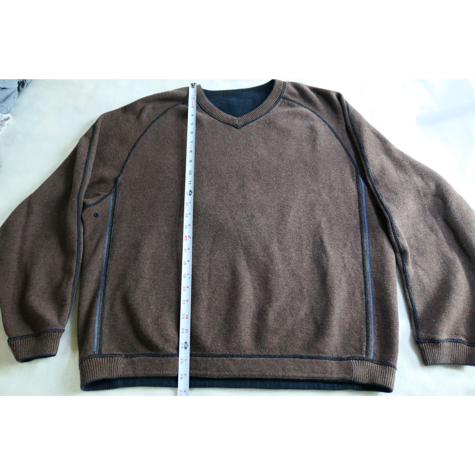 Tommy Bahama Tommy Bahama Black Brown Reversable V-Neck Sweater XL Size US XL / EU 56 / 4 - 4 Thumbnail