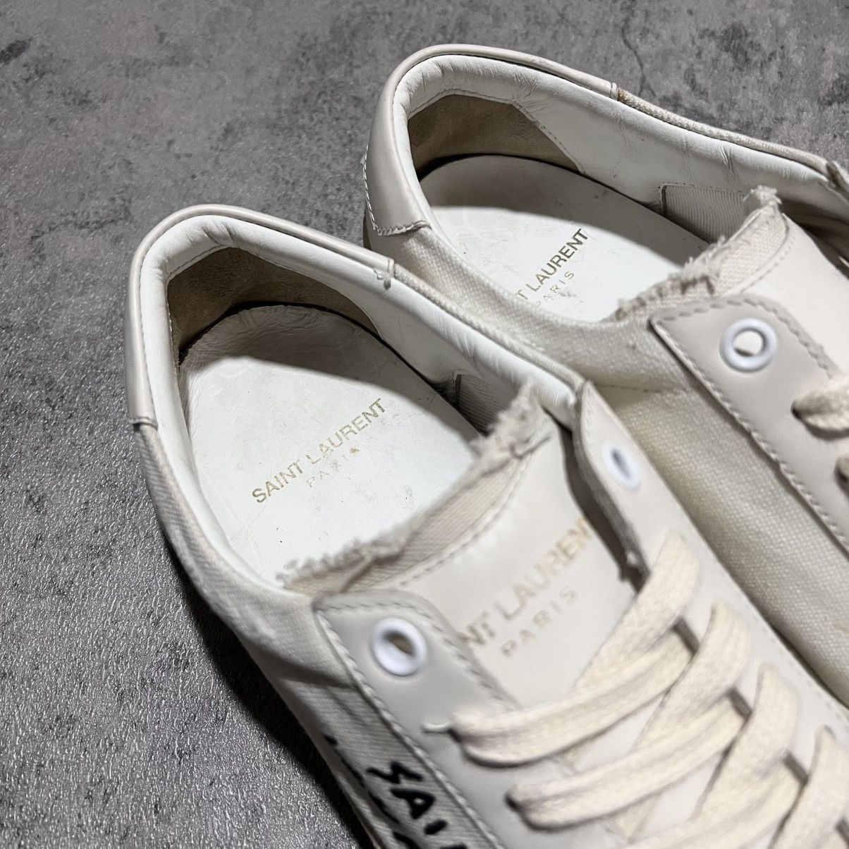 Saint Laurent Paris Court Classic Low SL/06 Logo Distressed Canvas Hedi Slimane Size US 8 / IT 38 - 5 Thumbnail