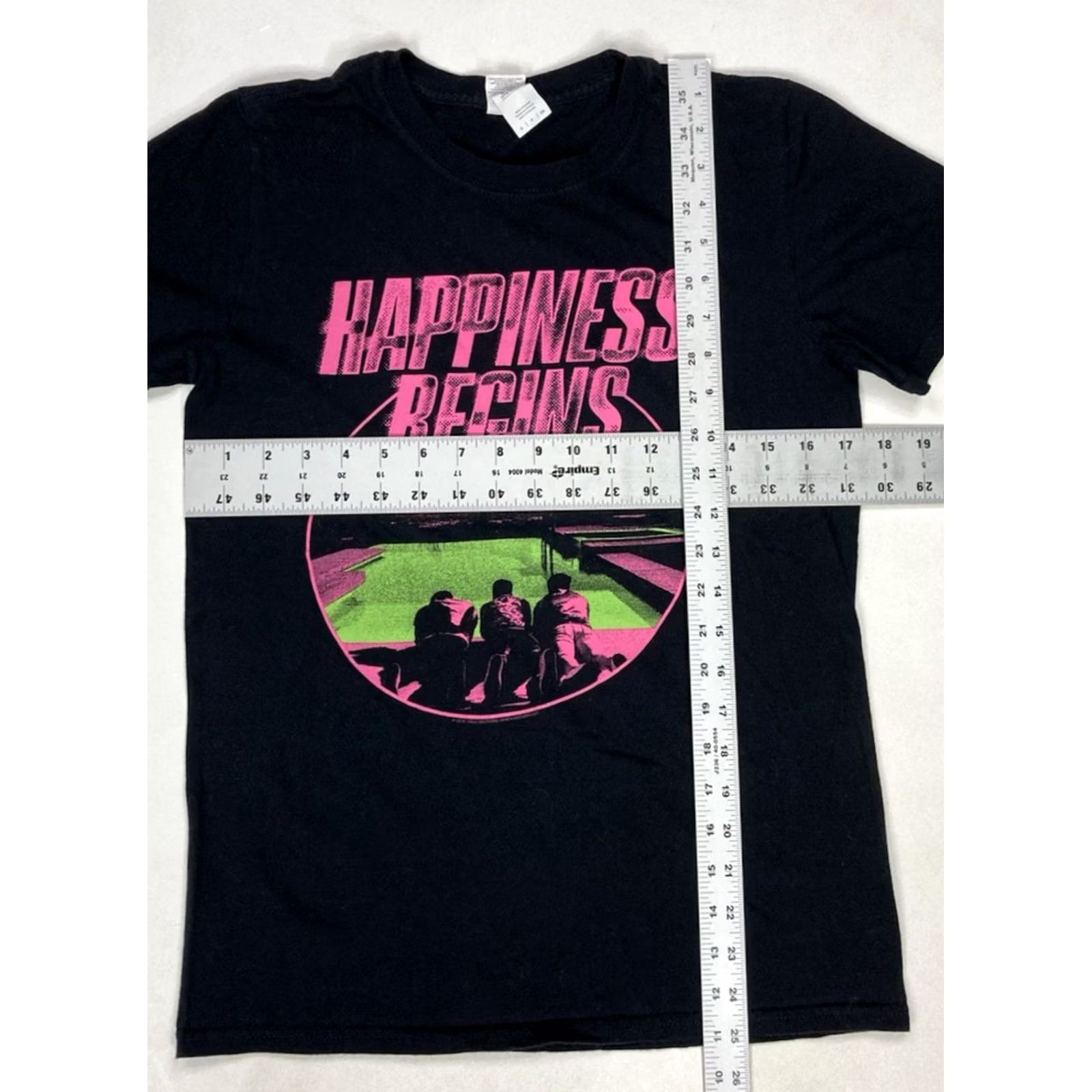 Gildan VINTAGE Jonas Brothers Happiness Begins 2020 Graphic T-shirt Women Small Black Music Shirt Size S / US 4 / IT 40 - 7 Thumbnail