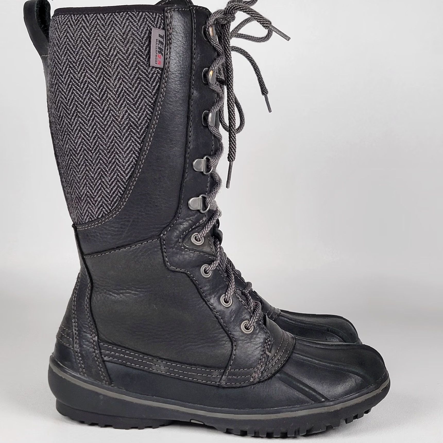 Vintage L.L.Bean Bar Harbor Waterproof Tall Snow/Rain Boot Women's 6M Black/ Grey Mid-Calf Leather/ Fabric/ Rubber Rubber Outsole Waterproof Casual Size US 6 / IT 36 - 2 Thumbnail