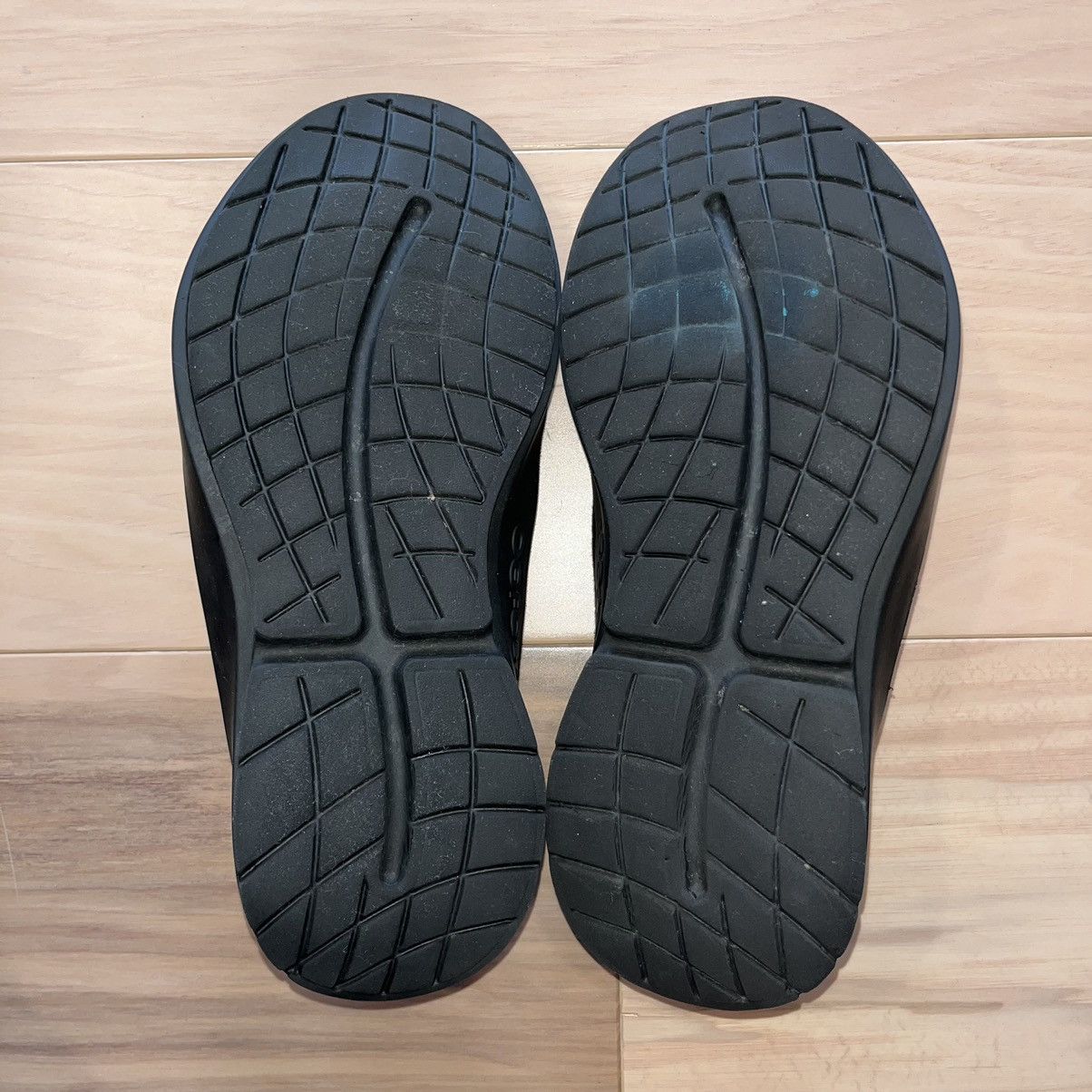 Other OOFOS Men's OOMG Sport Eezee Low Black Shoe Size 11.5 Size US 11.5 / EU 44-45 - 7 Thumbnail