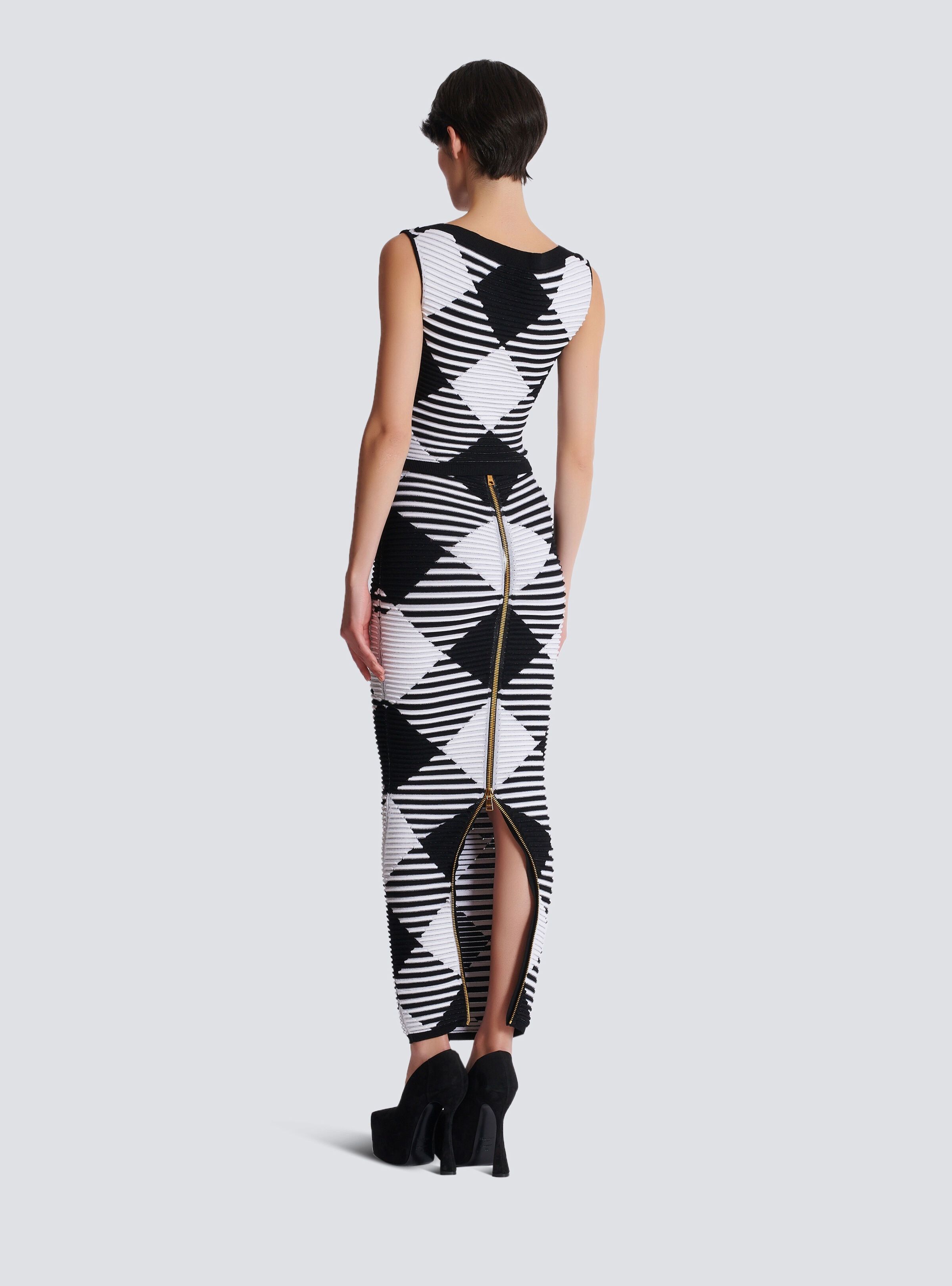 Balmain o1s1wg111025 Cropped Top in Black/White Size M / US 6-8 / IT 42-44 - 4 Thumbnail