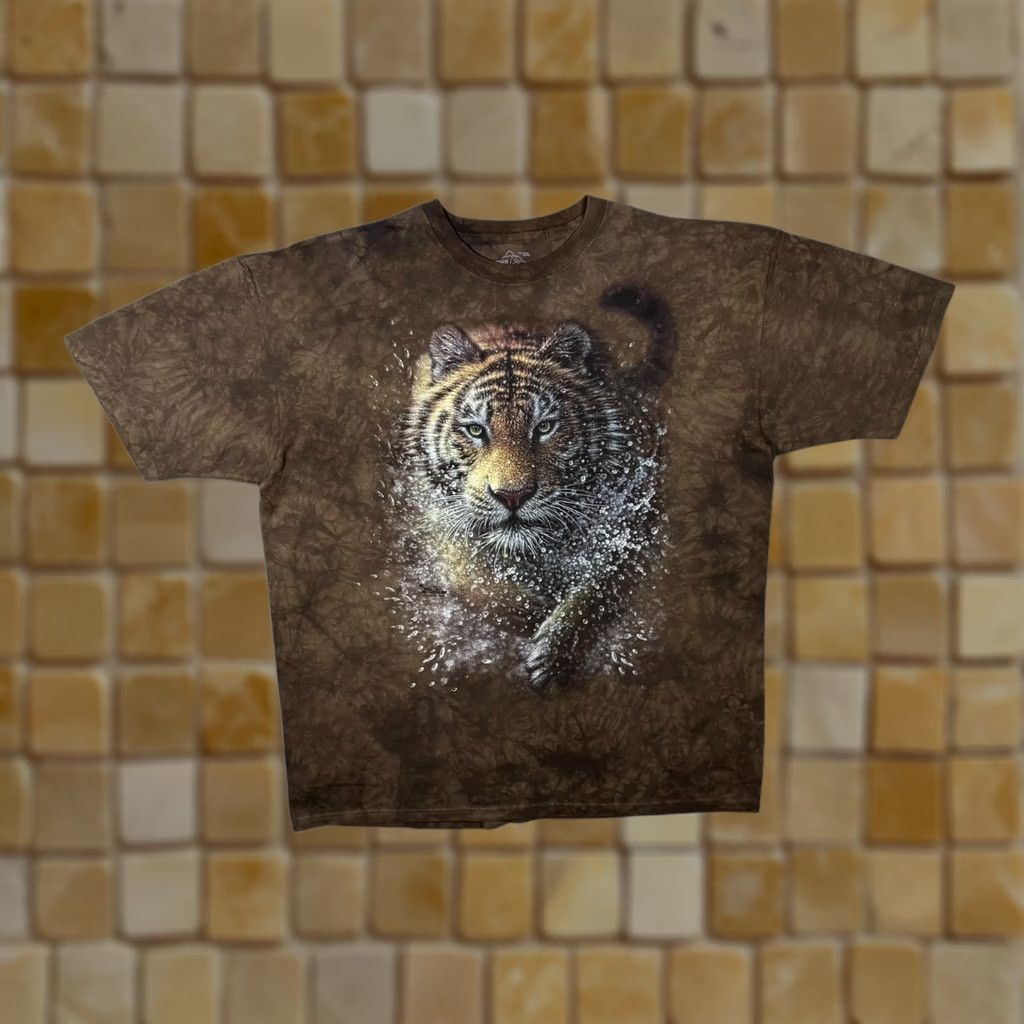 The Mountain The Mountain Tiger Animal Wildlife Graphic Brown Tie Dye T-Shirt 3XL Mens Redo: 3XL? Size US XXL / EU 58 / 5 - 1 Thumbnail