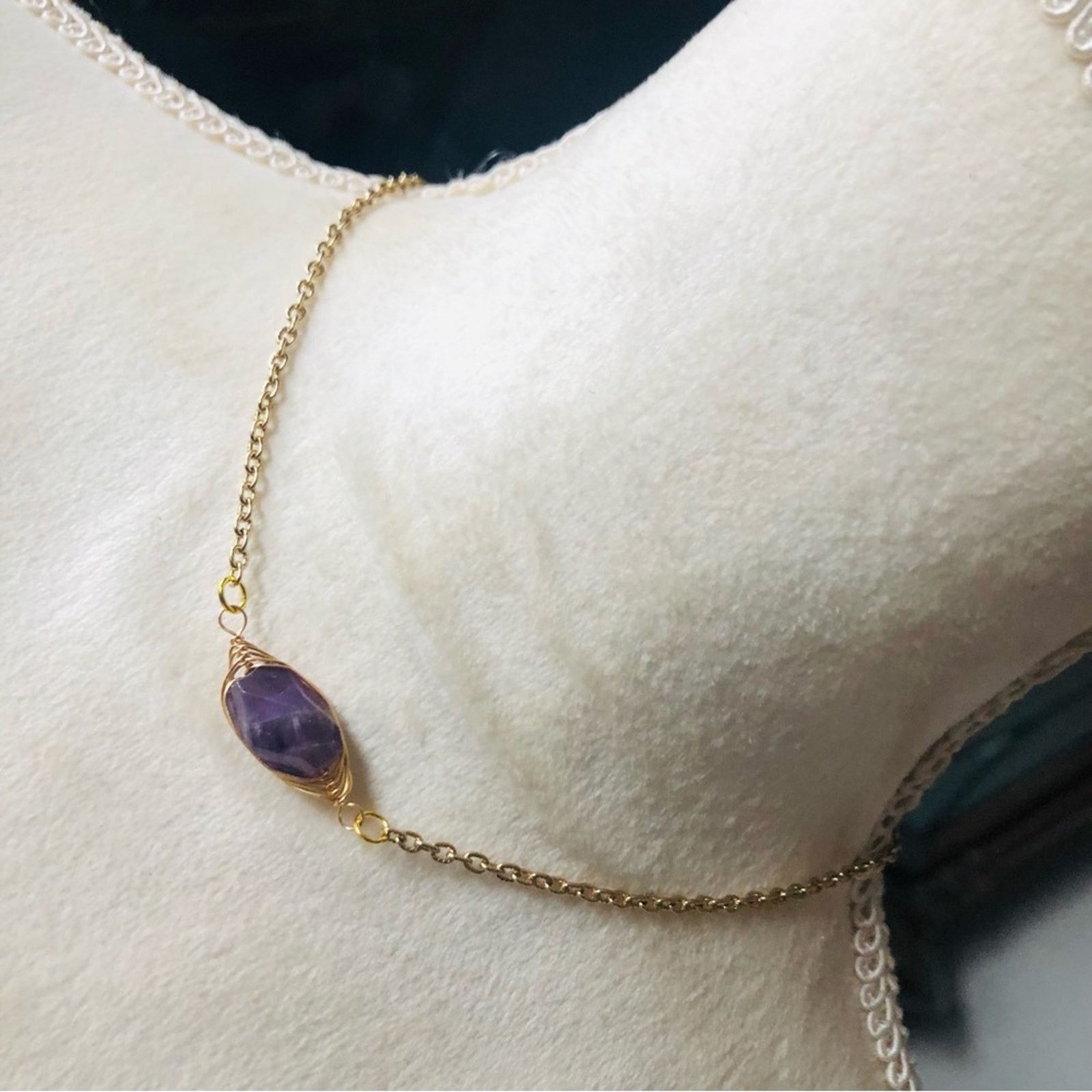 Handmade Handcrafted gold wire cage genuine amethyst stone necklace Size ONE SIZE - 1 Thumbnail