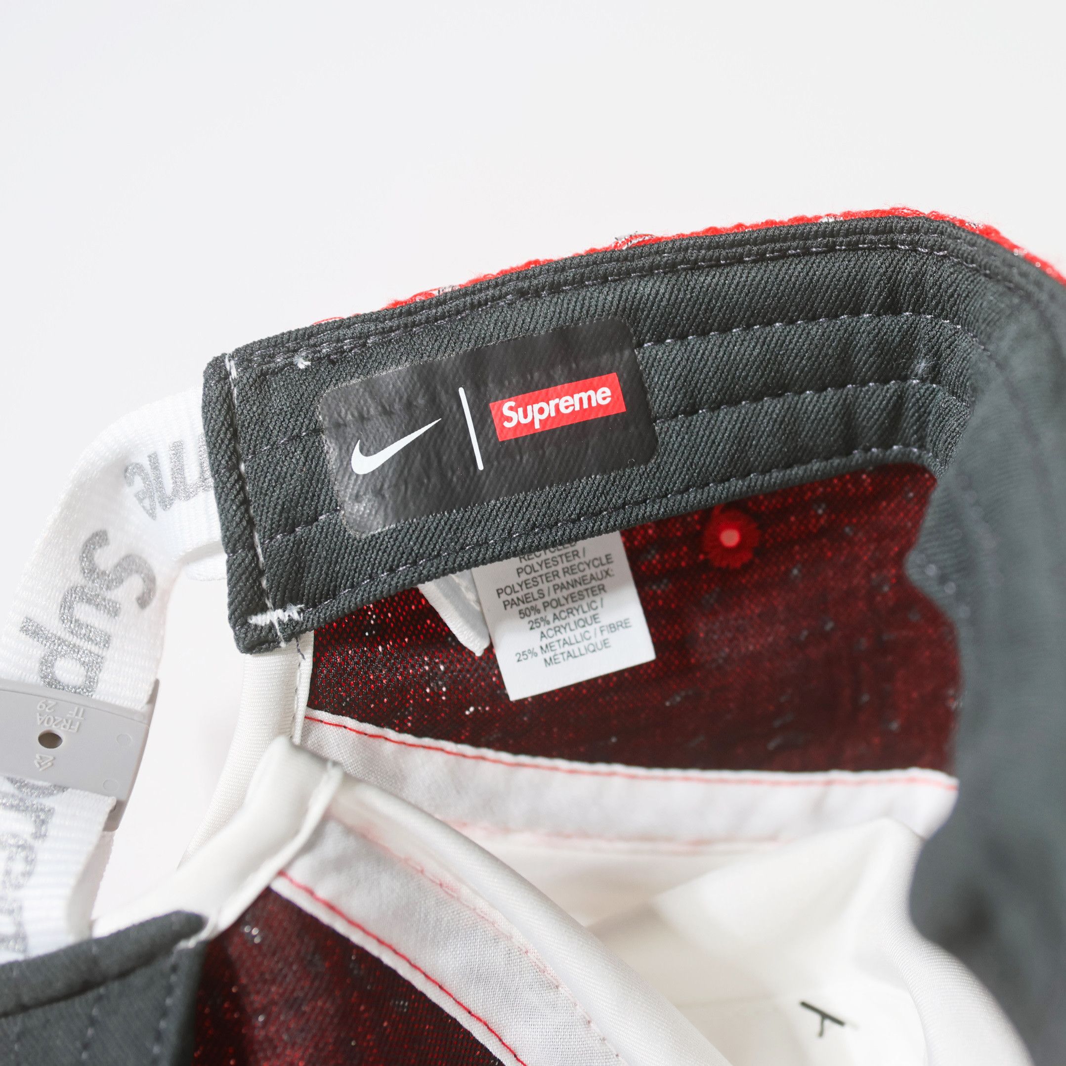 Nike × Supreme SUPREME X NIKE BOUCLE RUNNING HAT Size ONE SIZE - 4 Thumbnail