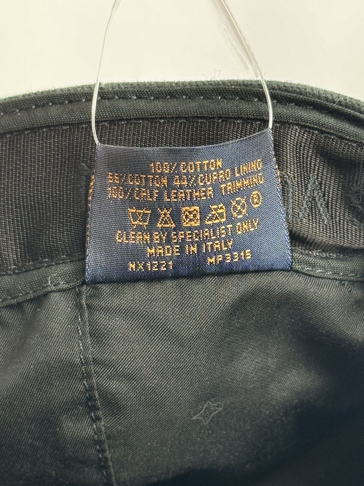 Louis Vuitton SS22 CRYSTAL DETAIL CAP L RARE Size ONE SIZE - 11 Thumbnail