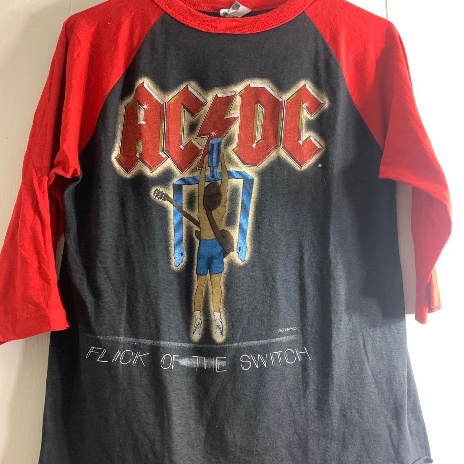 Vintage vintage 80s AC/DC FLICK OF THE SWITCH 3/4 sleeve tee shirt M Size US M / EU 48-50 / 2 - 3 Thumbnail