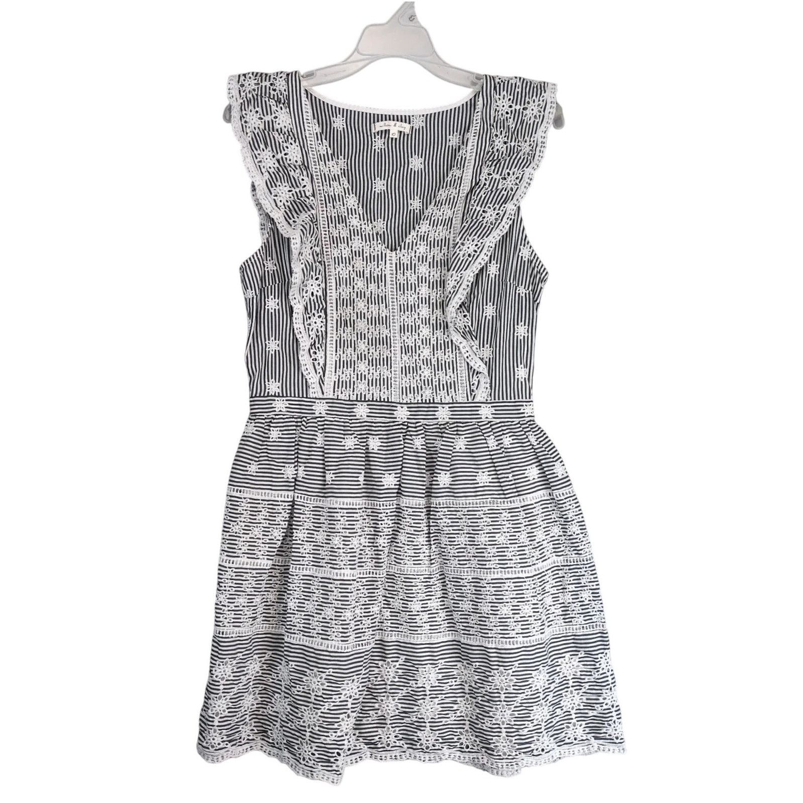 Other Willow & Clay Embroidered Floral Eyelet Lace Striped Dress Size L / US 10 / IT 46 - 1 Thumbnail