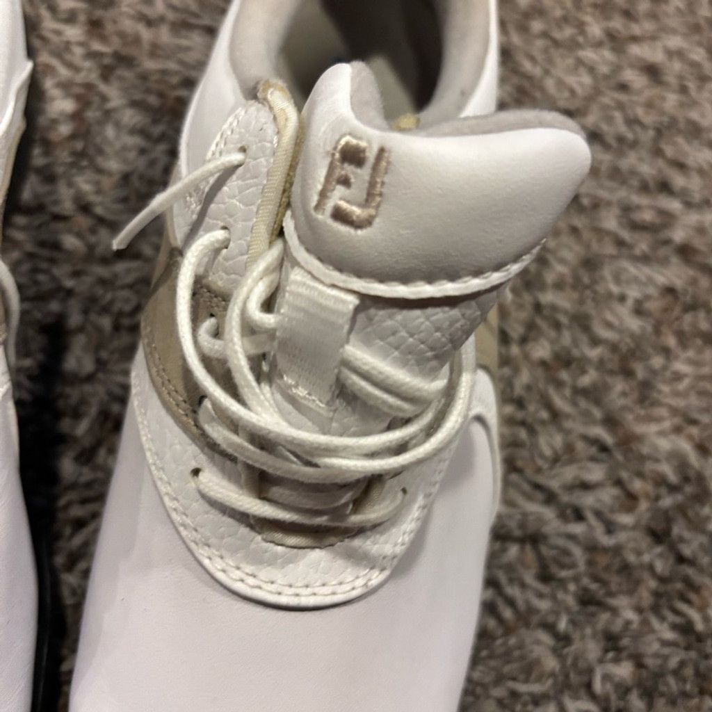 Footjoy Stylish White and Tan Women's Foot Joy Golf Spikes Size US 7.5 / IT 37.5 - 2 Thumbnail
