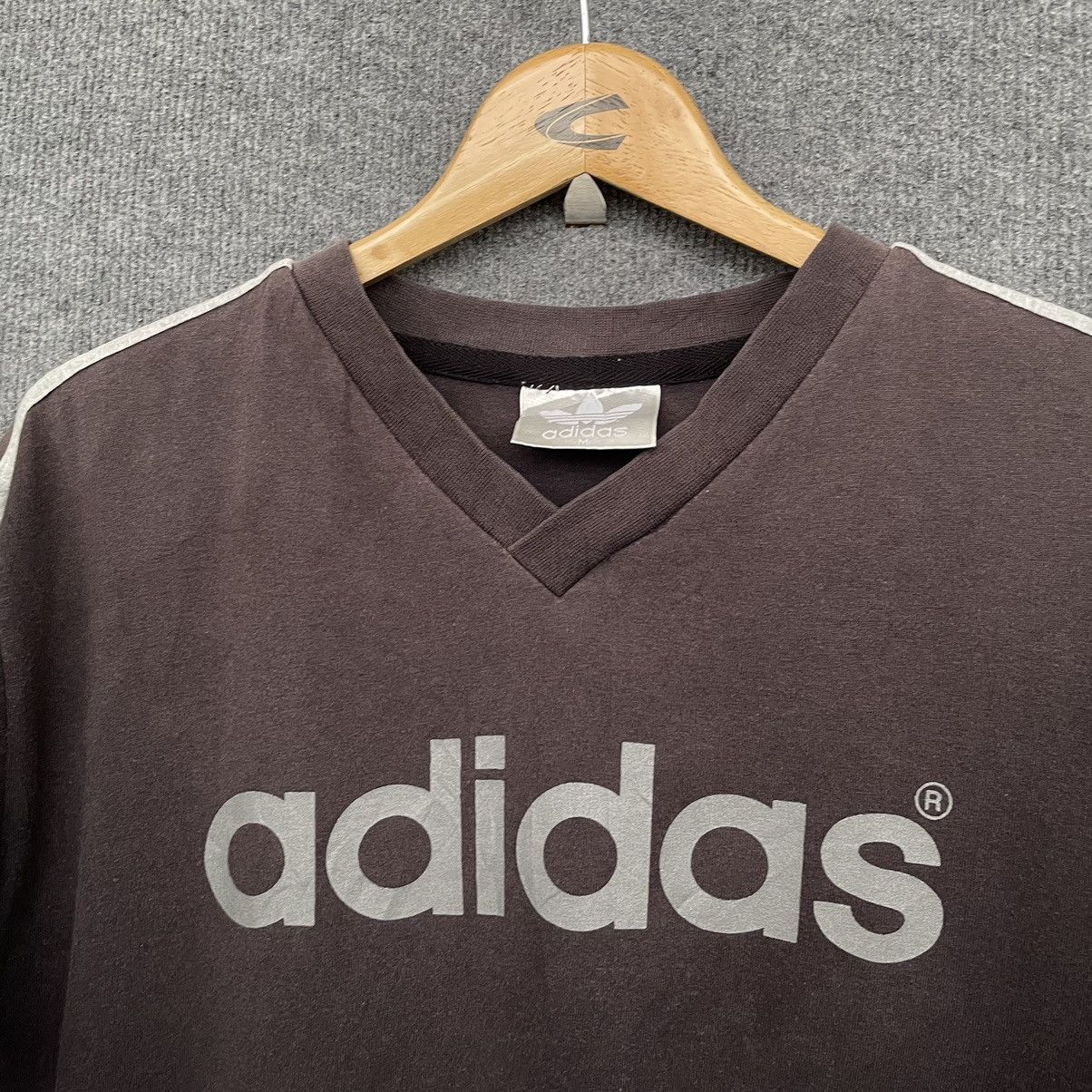 Adidas × Vintage 90s Adidas Big Logo Faded Black Logo T Shirt Size US M / EU 48-50 / 2 - 7 Thumbnail