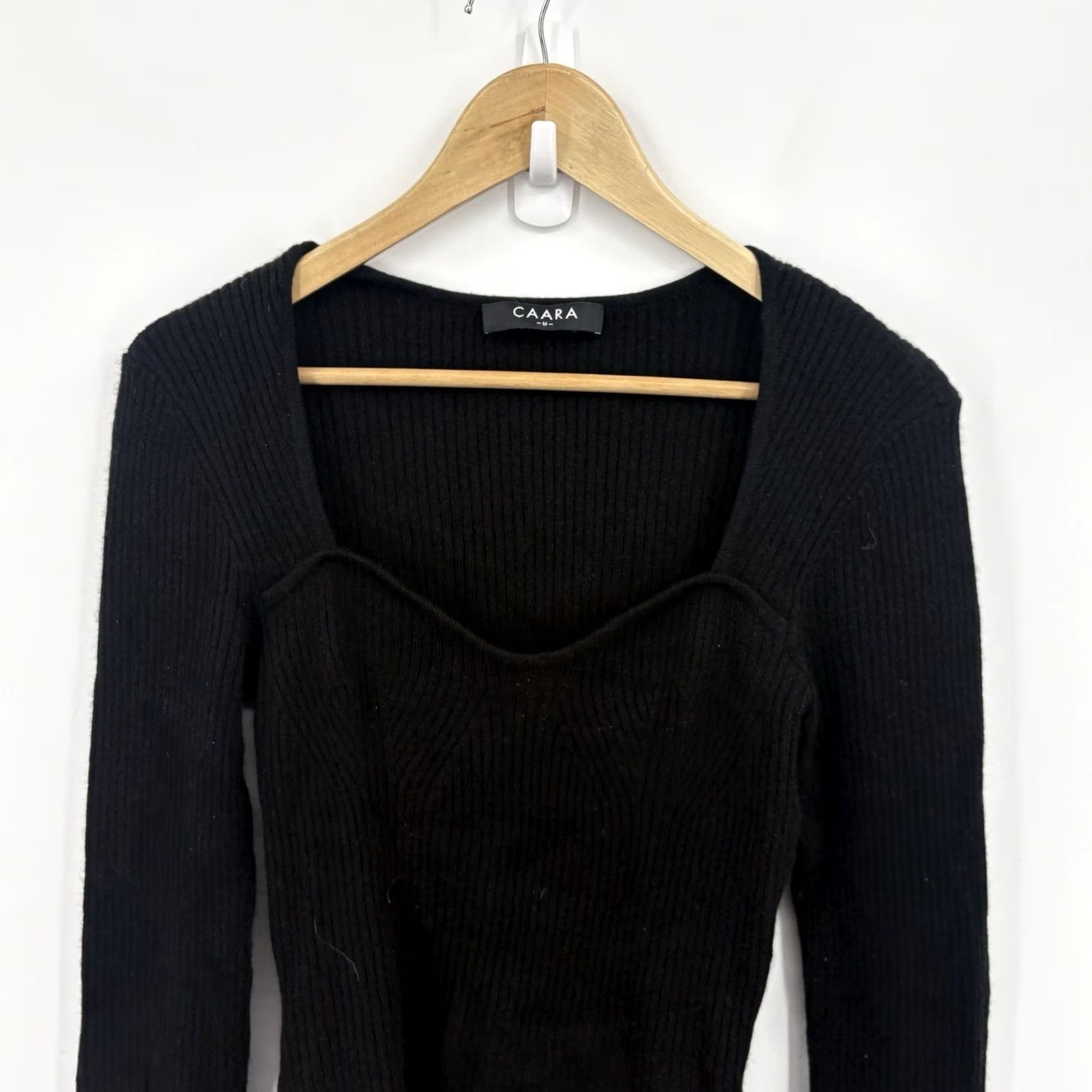 Vintage Caara Cashmere Sweater Women M Sweetheart Ribbed Quiet Luxury Soft Parisian Pullover Knit Black Long Sleeve Flared Sleeve Wool Blend Classic Preppy Size M / US 6-8 / IT 42-44 - 4 Thumbnail
