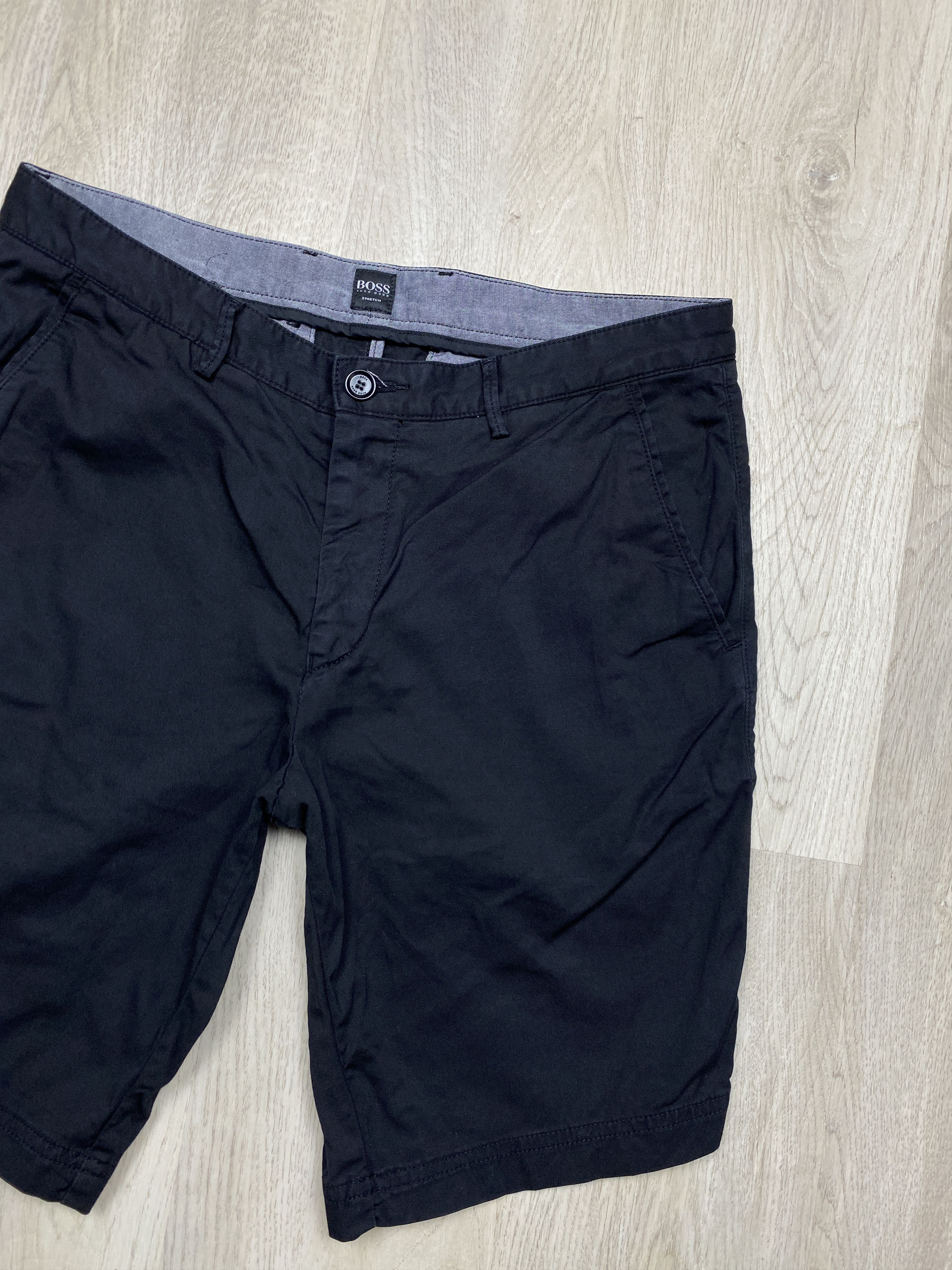Hugo Boss × Vintage Hugo Boss Vintage Mens Chino Shorts Size US 32 / EU 48 - 2 Thumbnail