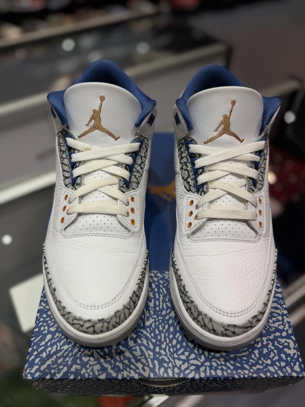 Jordan Brand Jordan 3 Retro Washington Wizards Size 9.5 Pre-Owned Blue Size US 9.5 / EU 42-43 - 8 Thumbnail