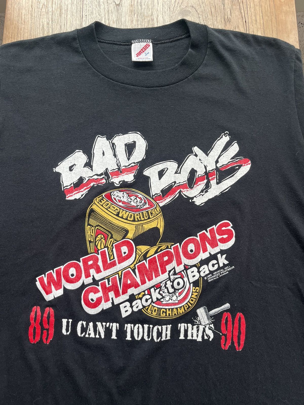 NBA × Vintage Vintage BAD BOYS Back to Back Champions Rings 1990’s Tshirt Size US L / EU 52-54 / 3 - 4 Thumbnail