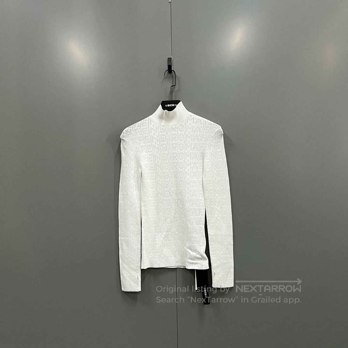 Fendi fendi white logo high-neck sweater. Size US S / EU 44-46 / 1 - 1 Thumbnail