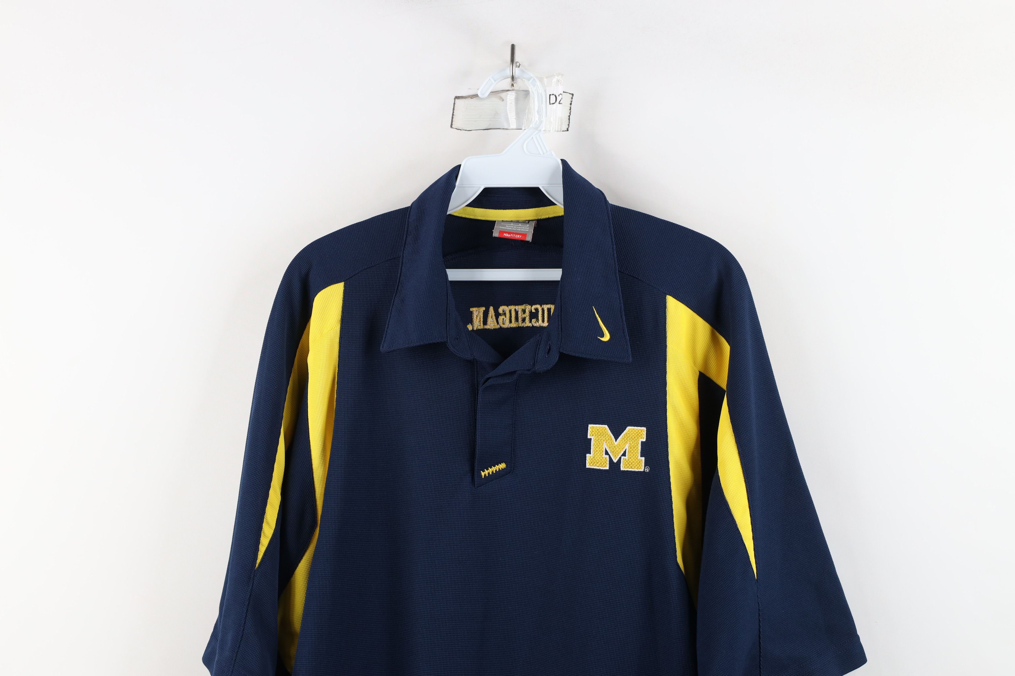 Nike Vintage Nike University of Michigan Football Collared Shirt Size US L / EU 52-54 / 3 - 2 Thumbnail