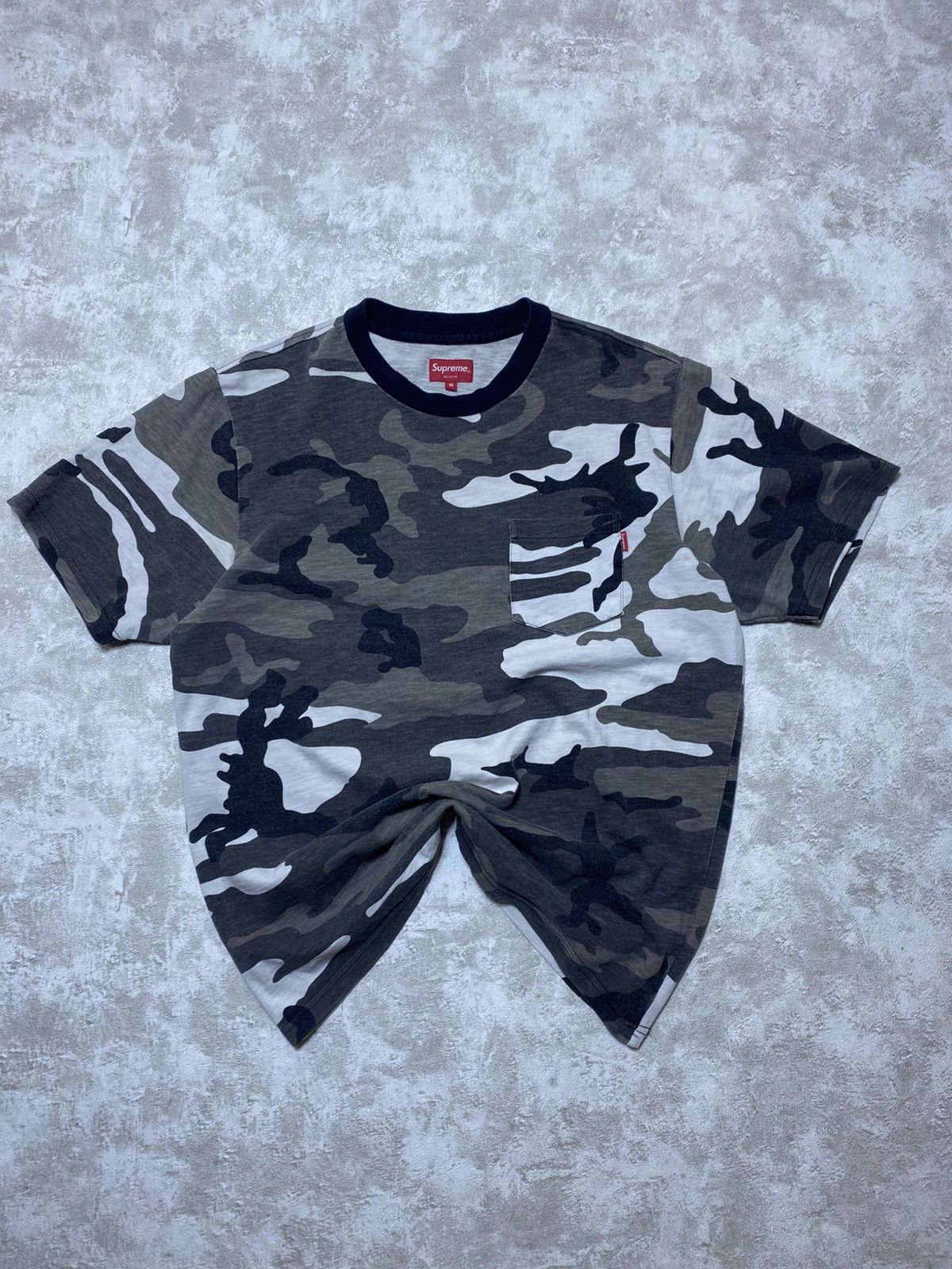 Supreme Supreme SS18 Snow Camo Pocket Tee Size US M / EU 48-50 / 2 - 1 Thumbnail
