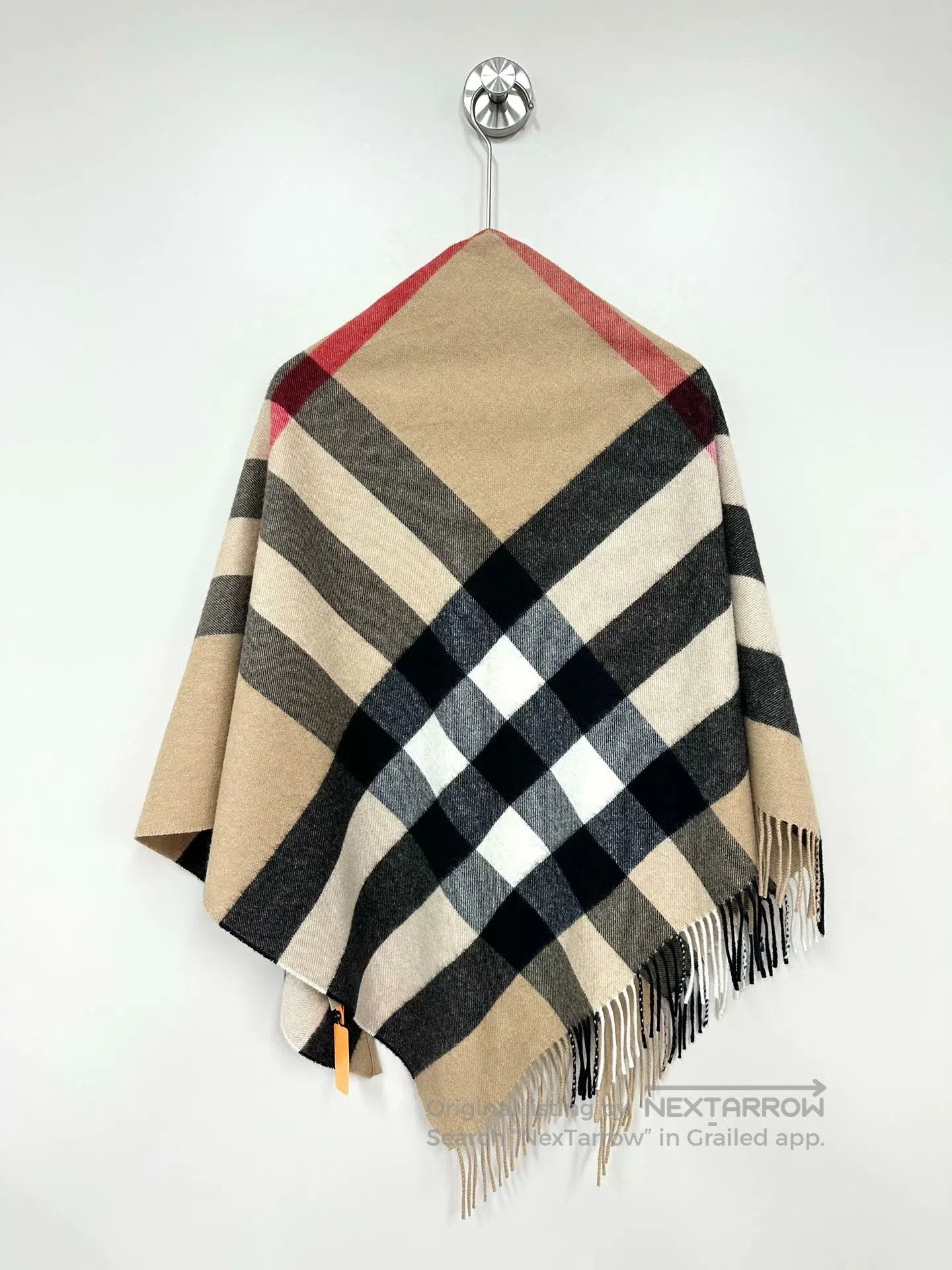 Burberry Burberry size F Khaki Classic Plaid Cashmere Triangular Sh Size S / US 4 / IT 40 - 2 Thumbnail