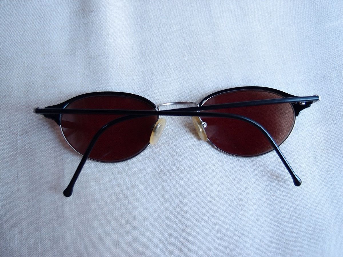 Cutler and Gross 90s Cutler & Gross Mod.0372 Oval Sunglasses Made in England Size ONE SIZE - 6 Thumbnail