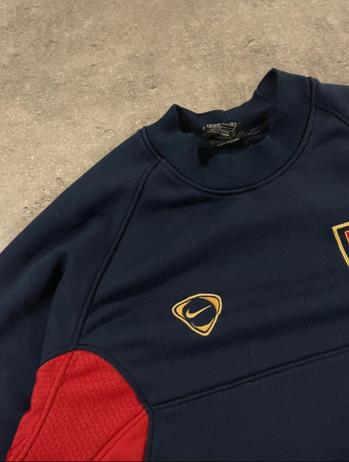 Nike Vintage Nike Arsenal London Sweatshirt Football y2k rare Size US S / EU 44-46 / 1 - 3 Thumbnail