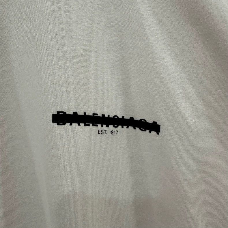 Balenciaga Balenciaga Graffiti logo short sleeve Size US L / EU 52-54 / 3 - 3 Thumbnail