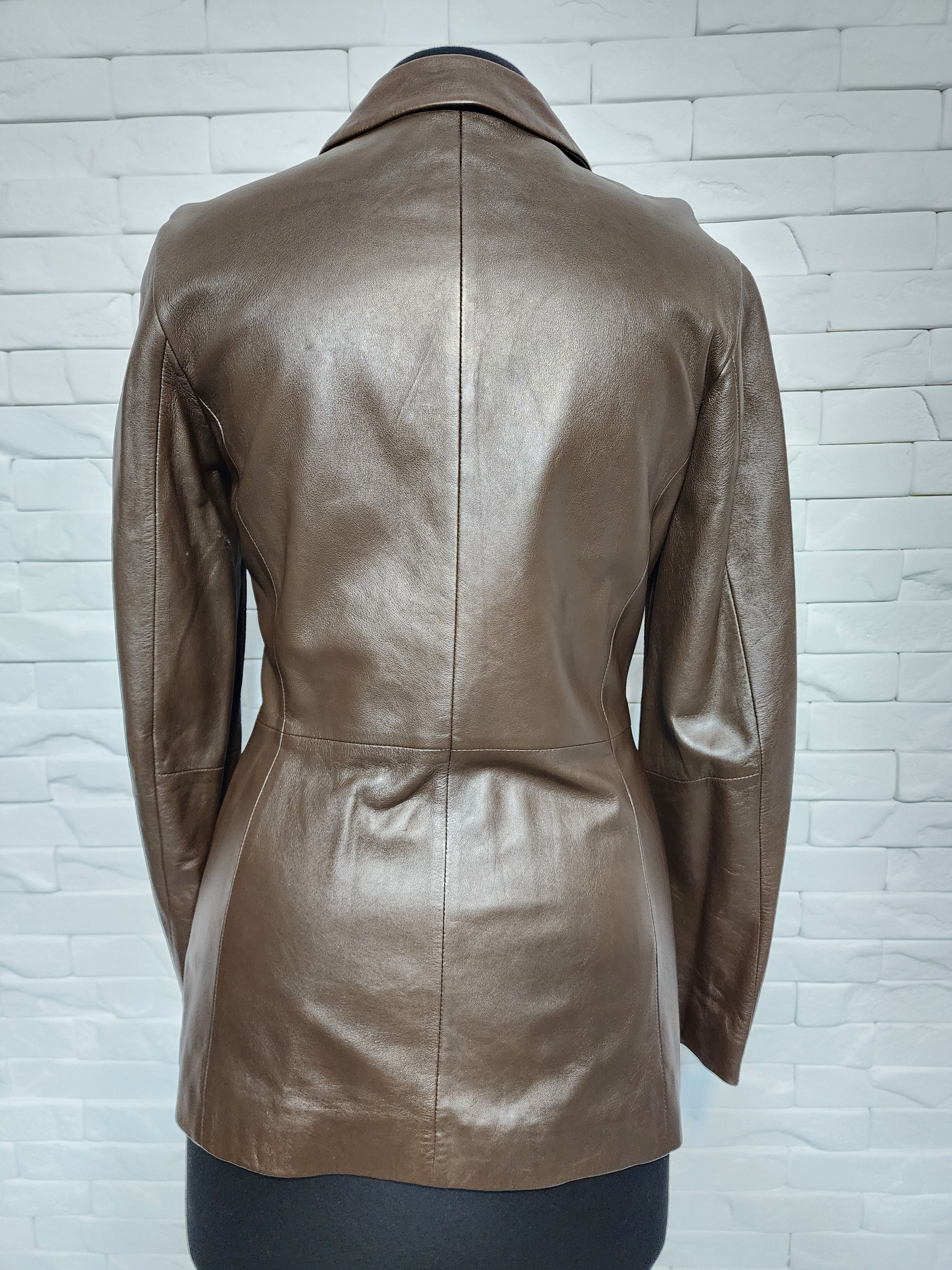 Hugo Boss Vintage Brown Leather Jacket: Women's Zip-Up Sportswear Size M / US 6-8 / IT 42-44 - 6 Thumbnail
