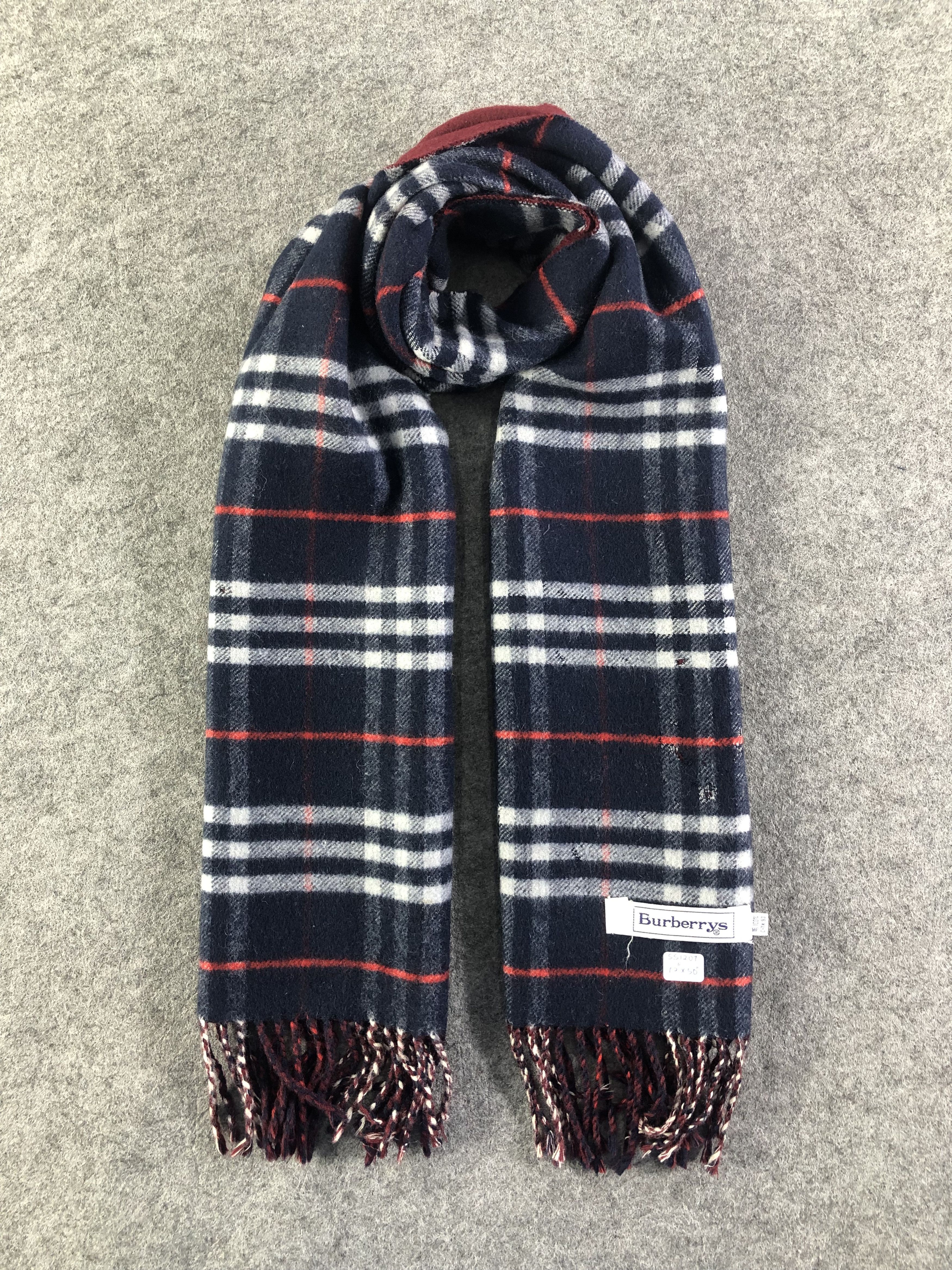 Burberry Burberry Blue Scarf / Muffler / Neckwear Size ONE SIZE - 1 Thumbnail