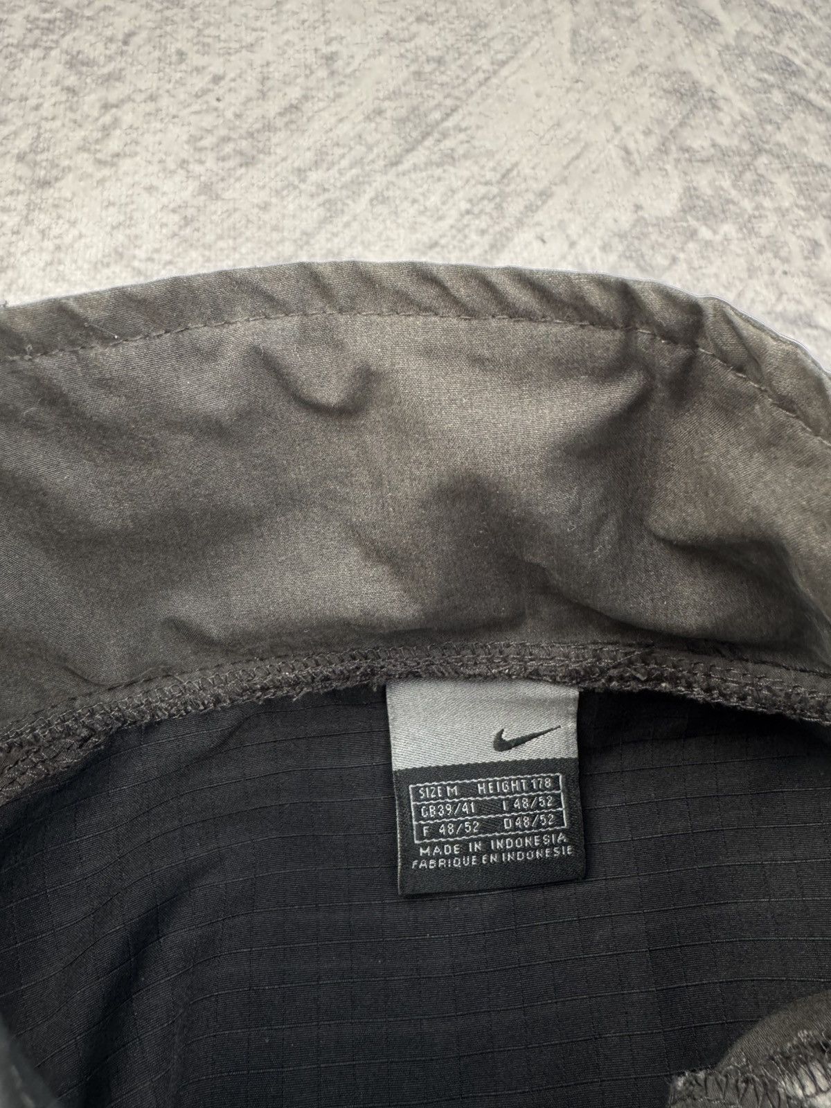 Nike × Vintage NIKE 1/3 ZIP NYLON VINTAGE LOGO OVERSIZE BOXY SWEATSHIRT Size US M / EU 48-50 / 2 - 10 Thumbnail