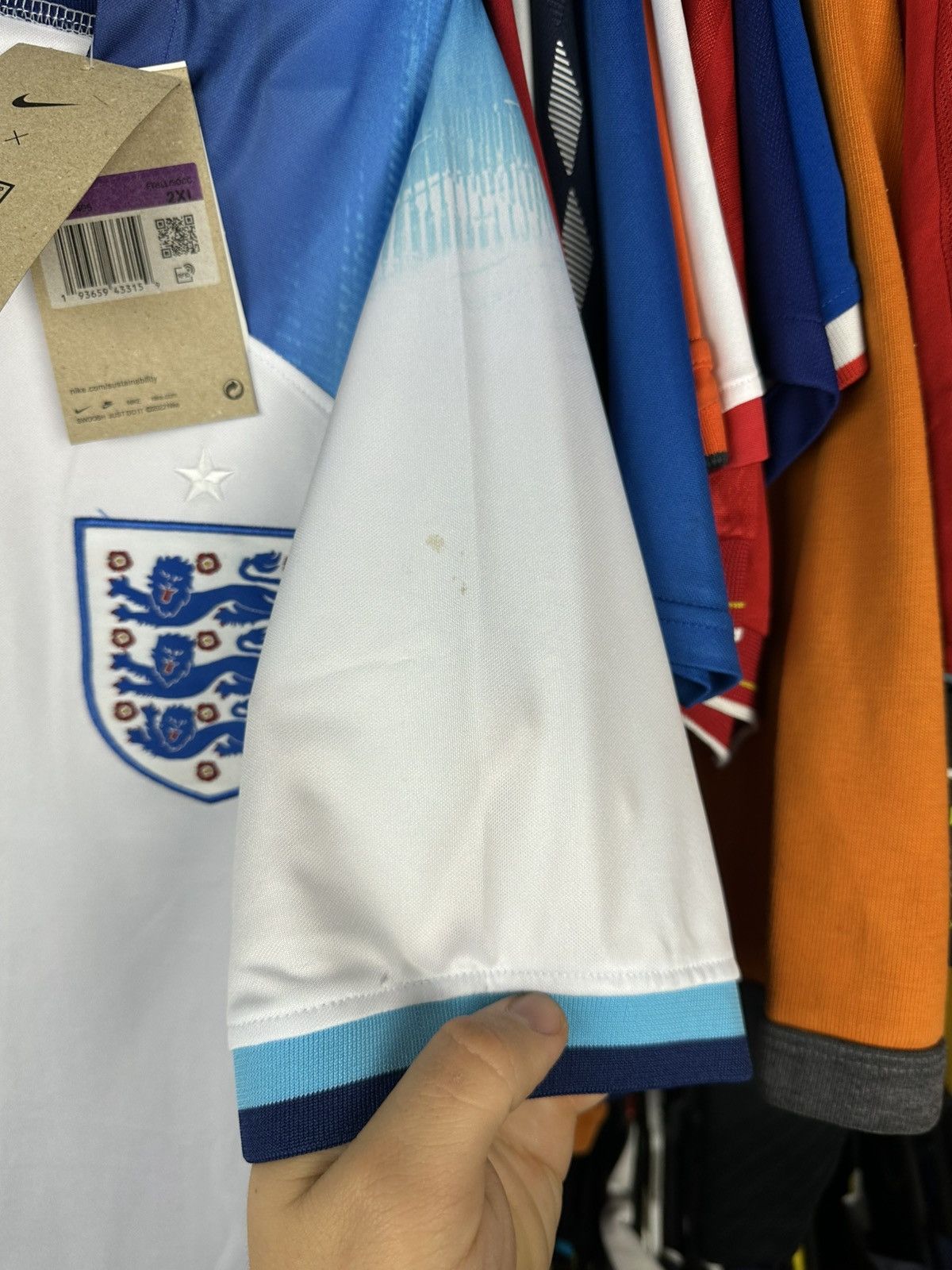 Other NIKE ENGLAND 2022 2022 AWAY FOOTBALL SHIRT SOCCER JERSEY Size US XXL / EU 58 / 5 - 6 Thumbnail