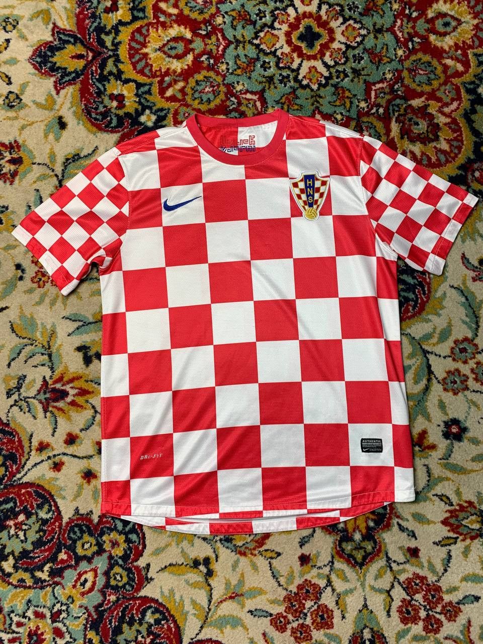 Nike CROATIA 2012/2013 HOME FOOTBALL SHIRT SOCCER JERSEY NIKE Size US L / EU 52-54 / 3 - 1 Thumbnail