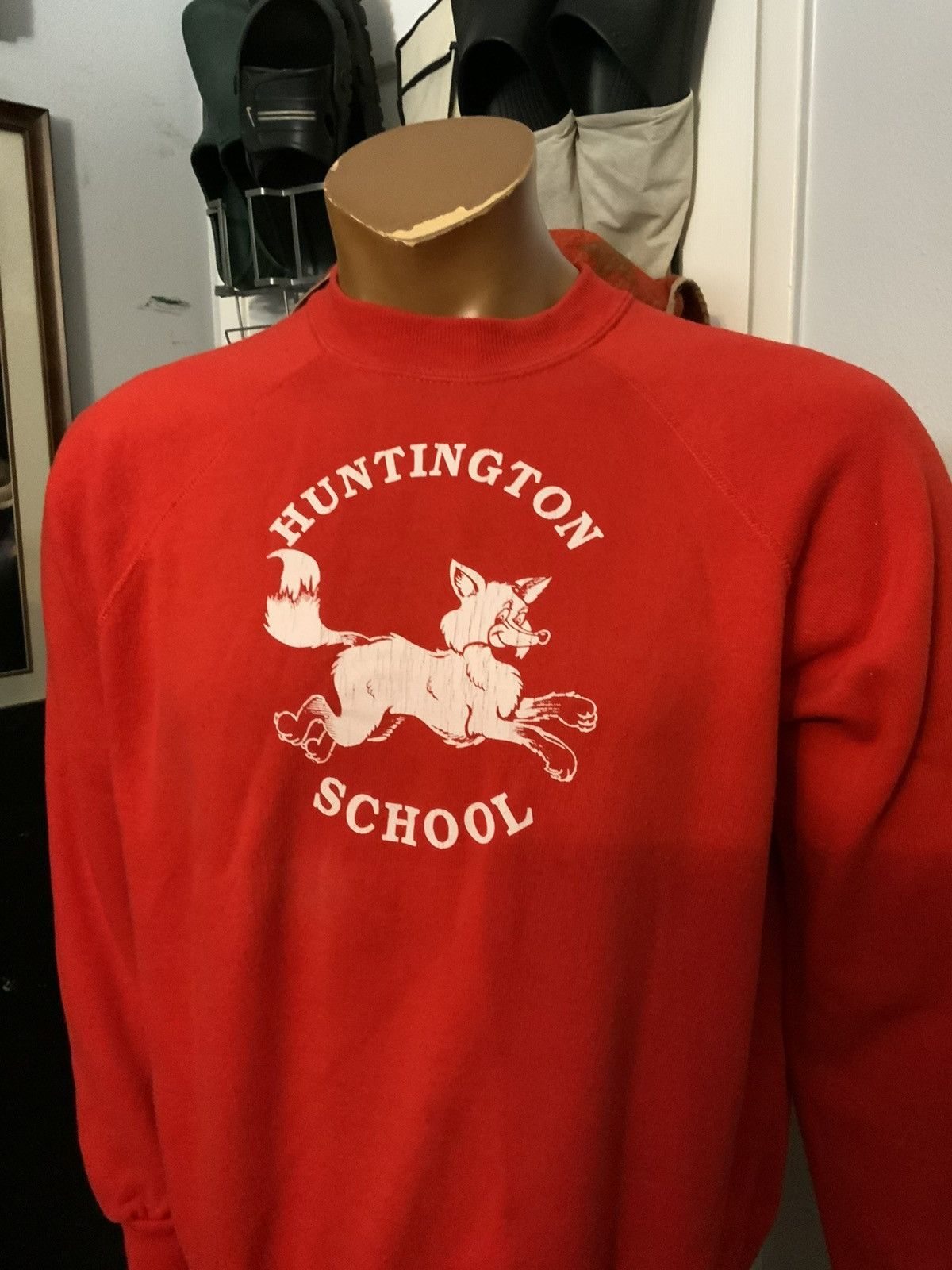 Vintage Vintage 80s Bassett Walker Huntington School Fox Sweatshirt Size US XL / EU 56 / 4 - 8 Thumbnail