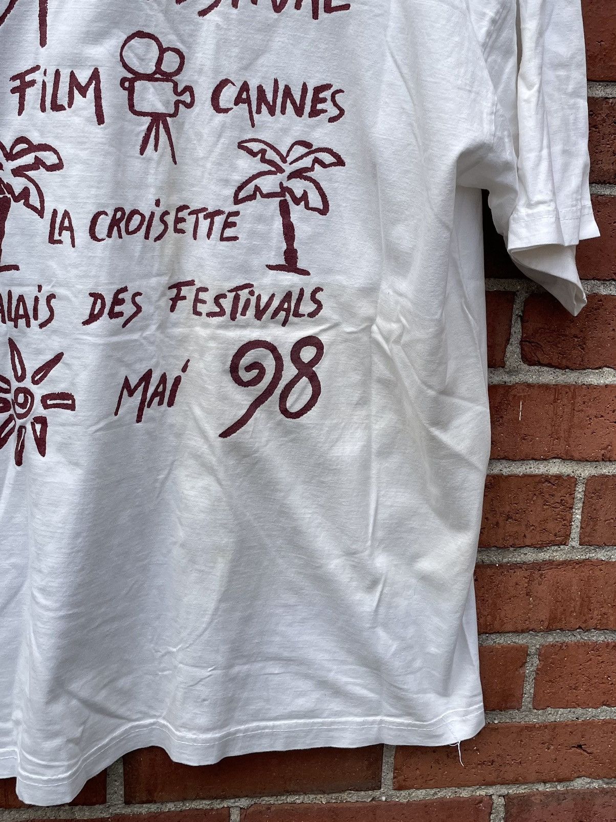 Vintage Vintage 1998 51st Cannes Film Festival Graphic T Shirt Size US L / EU 52-54 / 3 - 10 Thumbnail