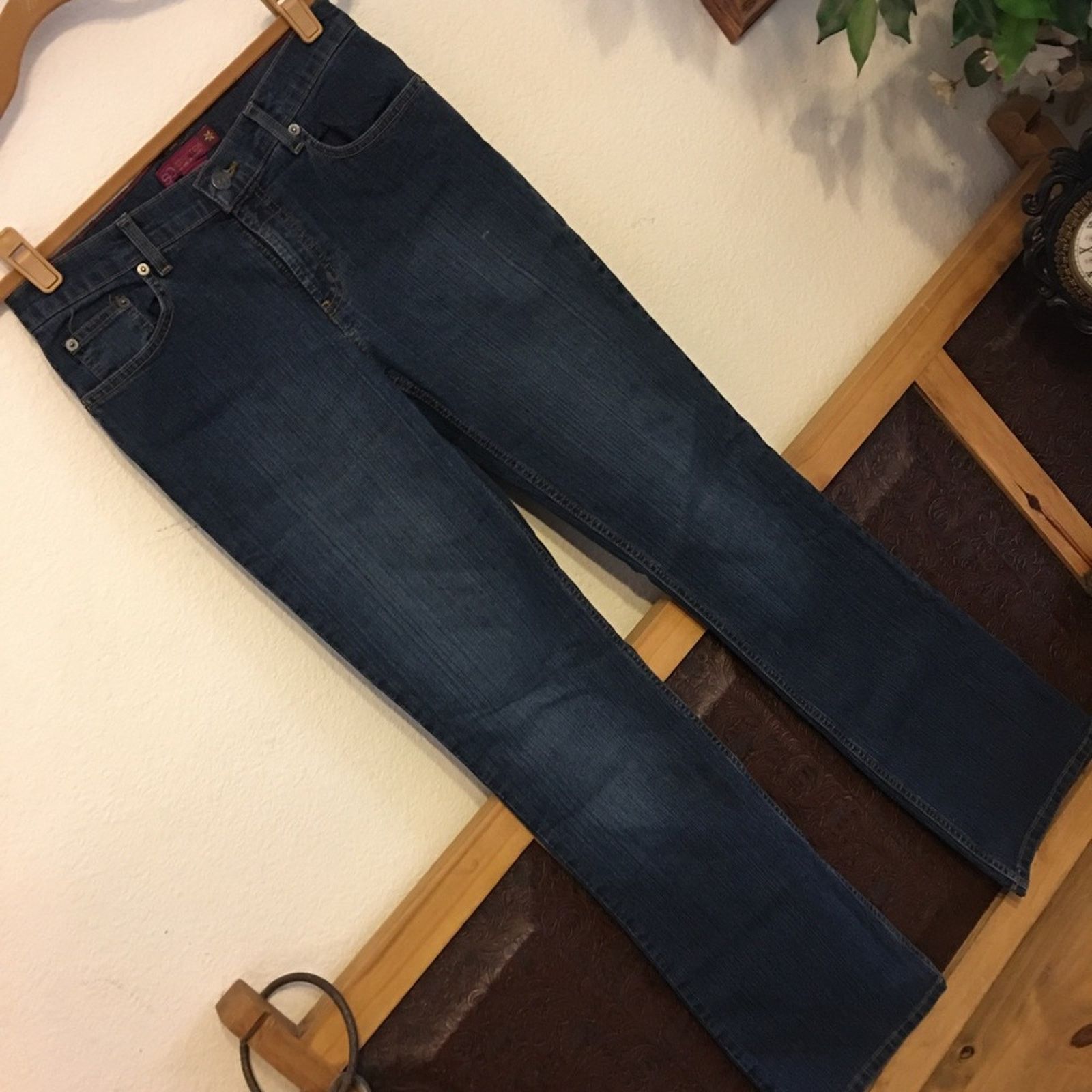 Designer SO dark wash classic five pocket stretch jeans Size 30" / US 8 / IT 44 - 1 Thumbnail