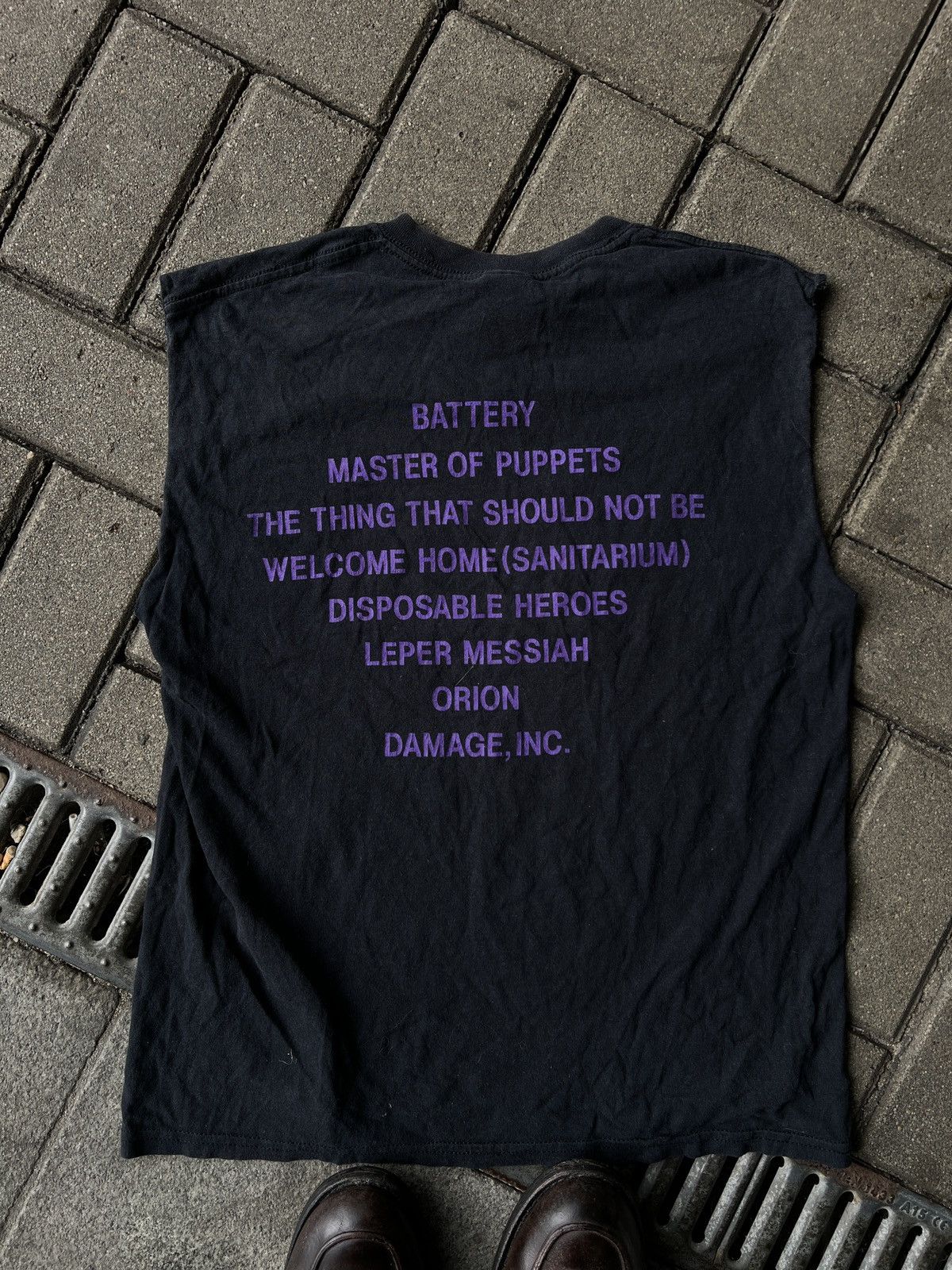 Gildan Vintage Metallica 1994 Master Of Puppets Sleeveless T-Shirt Size US M / EU 48-50 / 2 - 2 Thumbnail