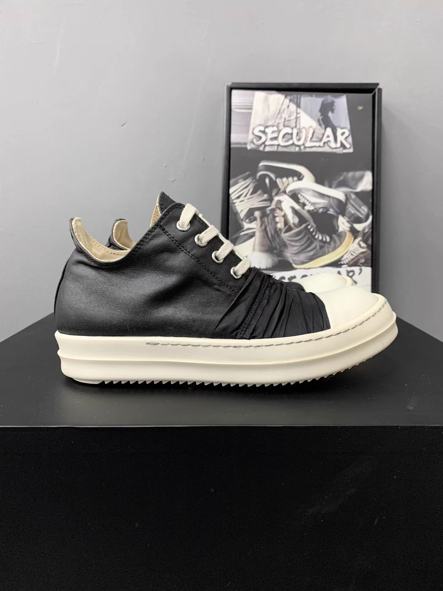 Rick Owens Rick Owens DRKSHDW Black Silk Big Converse K34 Size US 5.5 / IT 35.5 - 1 Thumbnail