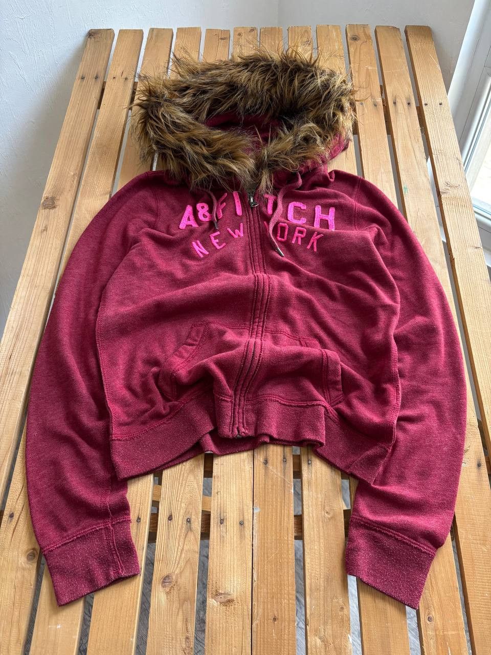 Abercrombie & Fitch Y2K Abercrombie FUR Fuzzy Vintage Distressed Hoodie Bomber Size US S / EU 44-46 / 1 - 1 Thumbnail